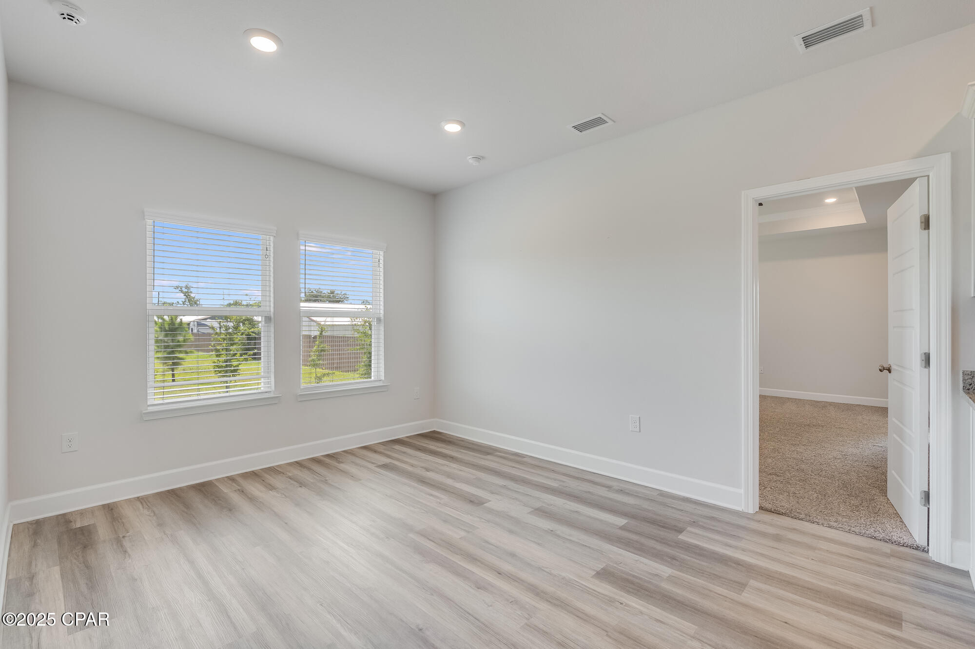 F1x5kdsygnifdiwawtpej5q4 M8ugf8vra__kyktaxq