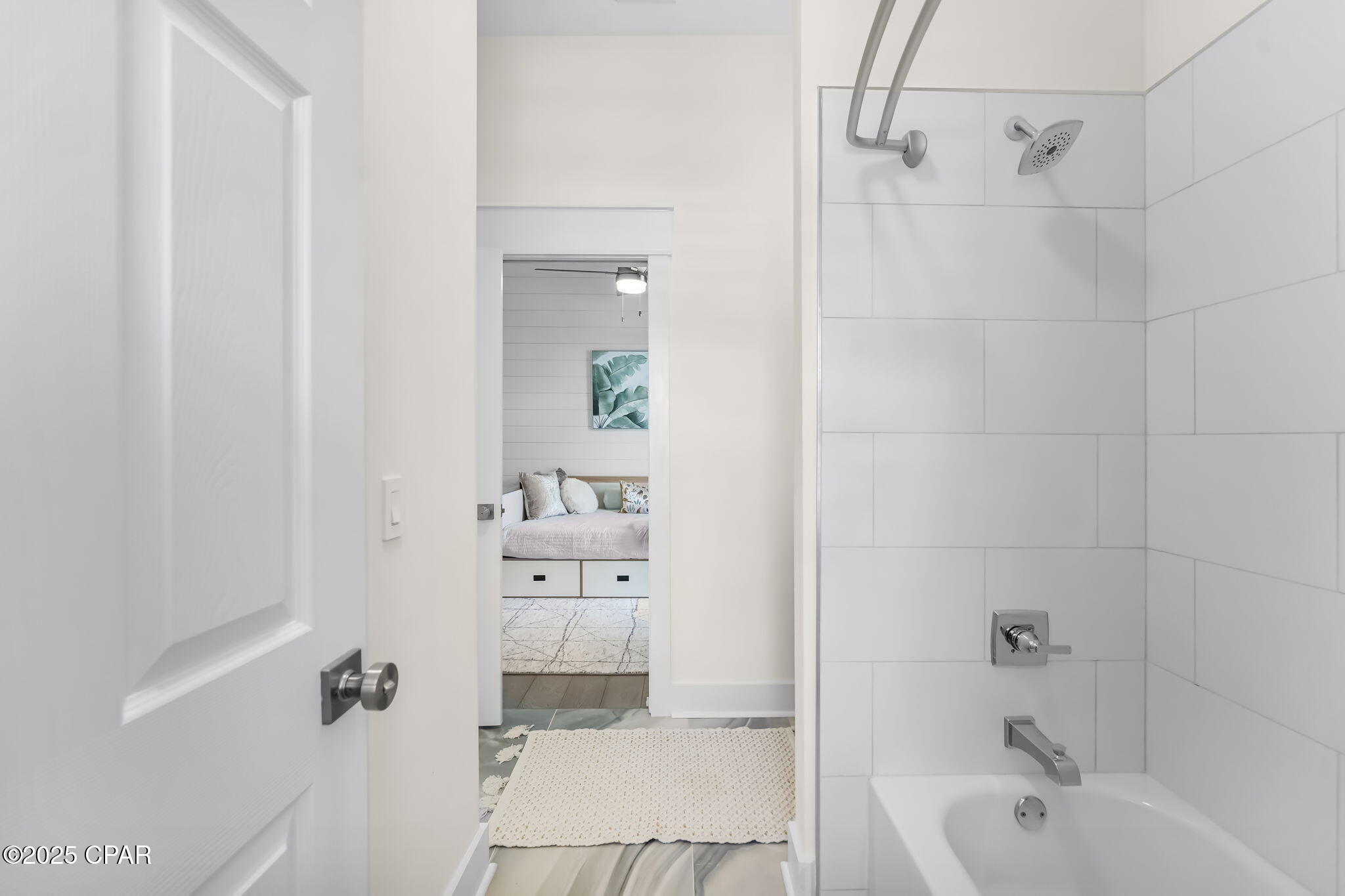 Image 34 For 407 Petrel Street