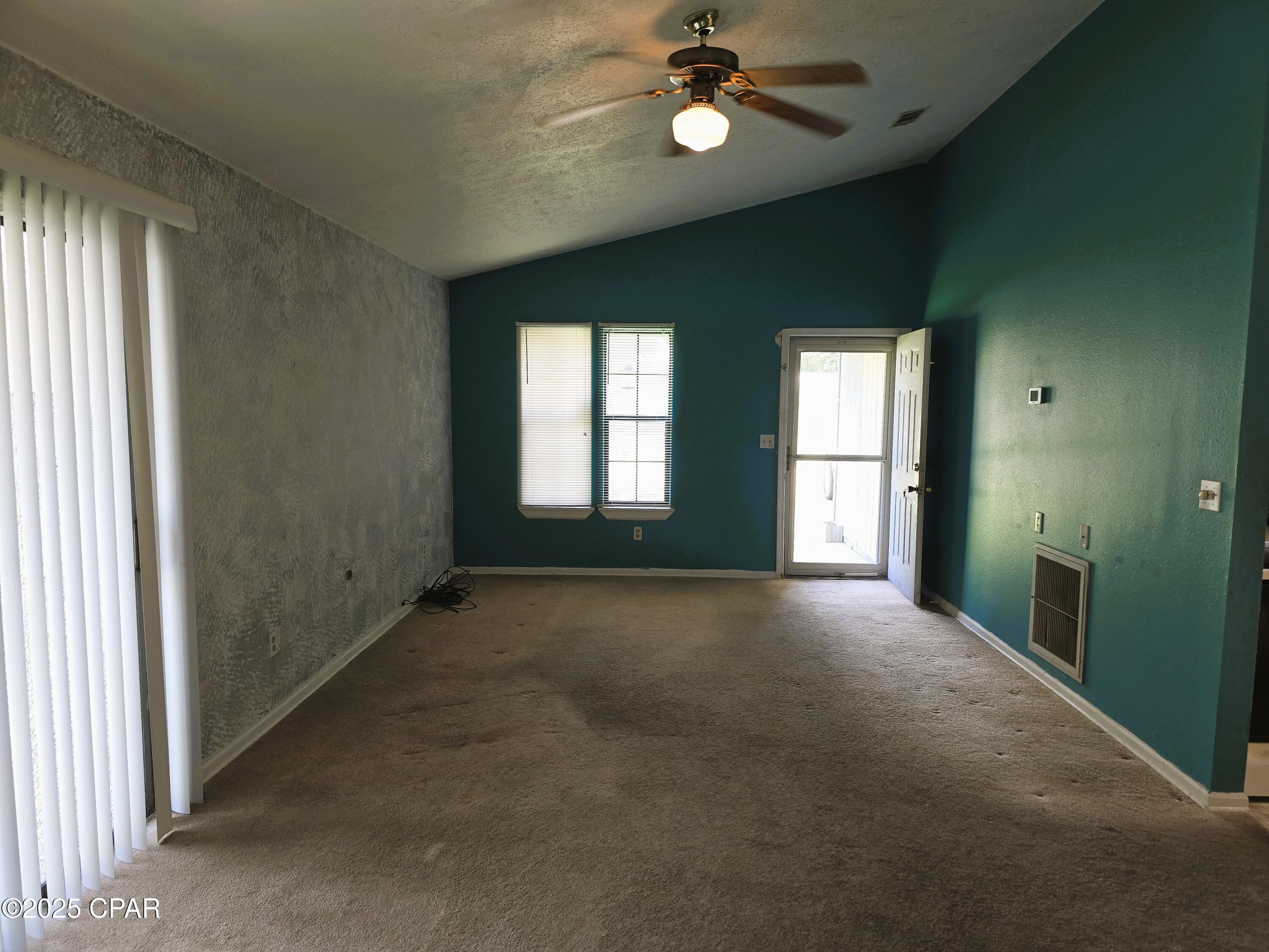 B5ohddmbqktcnbczanx9jhkufvfyv_ag3mebr0jsc8g