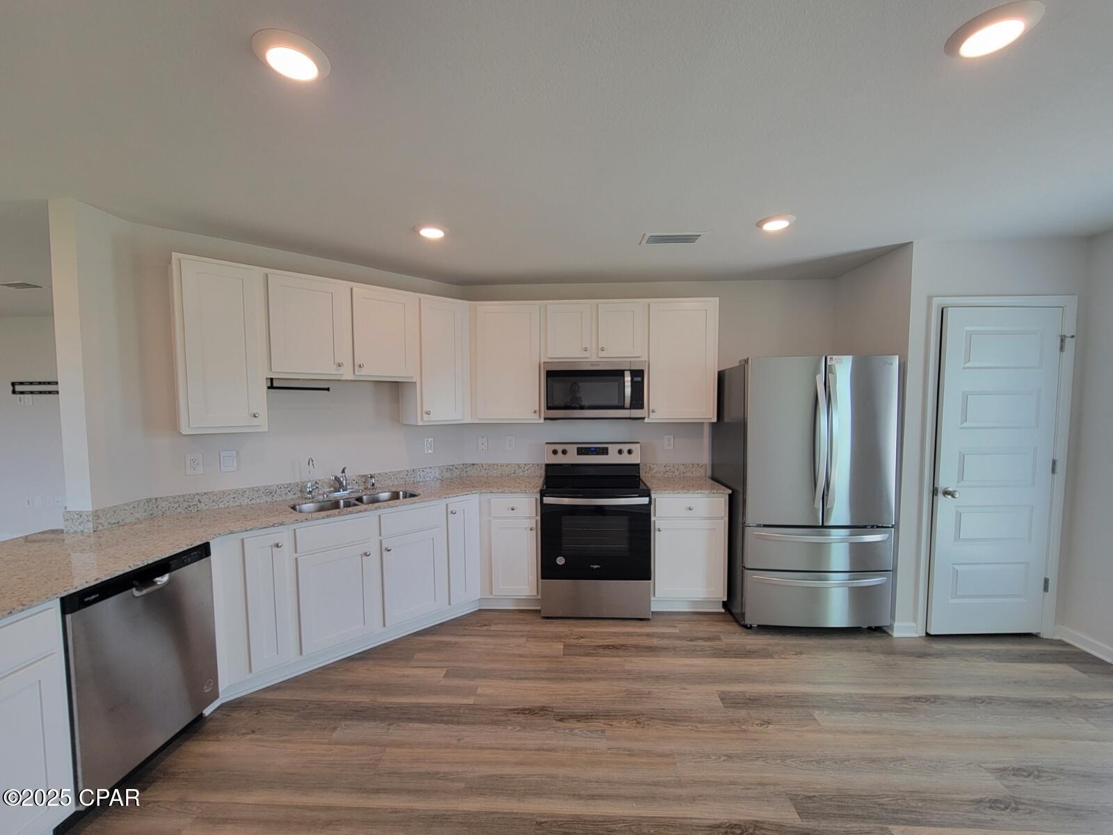 Fevt5_nojd8ylu2k78zh1_3ijjhyc Mvi7oj4cfs5rs