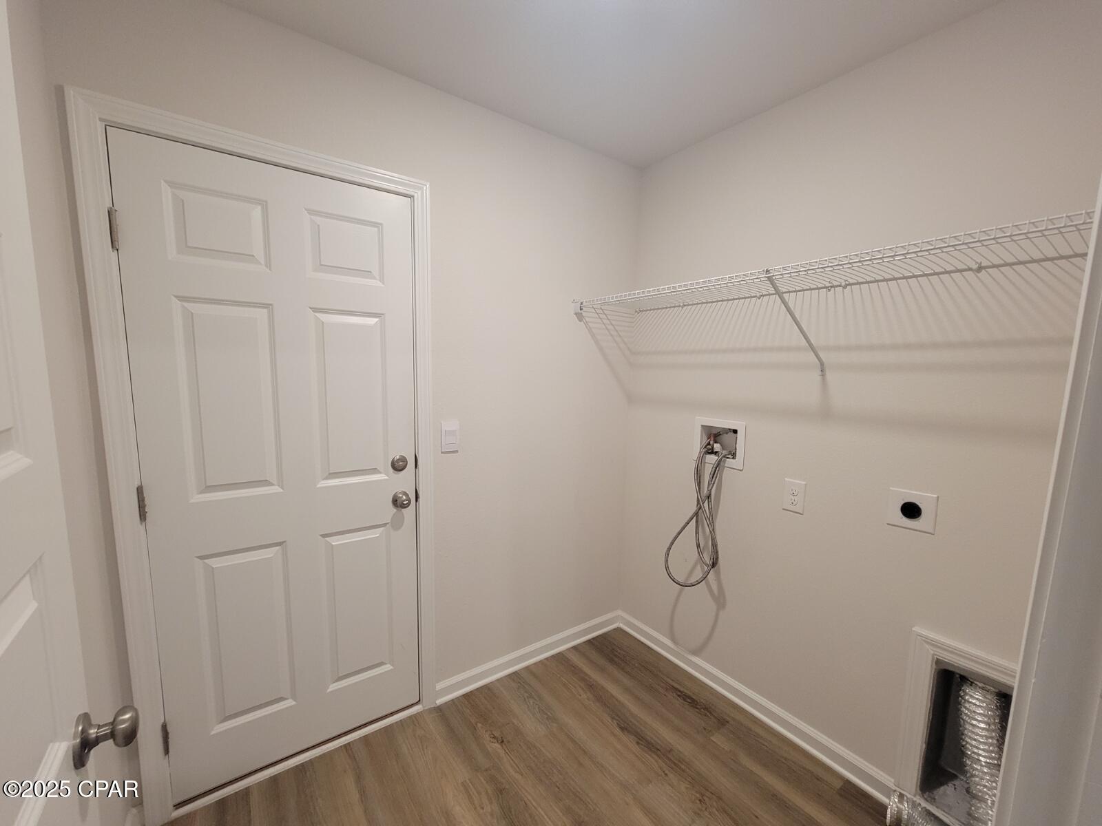 Tkqqjxwgnr6smzjr6kqsdztnbctlg2kbxesovop0gn4