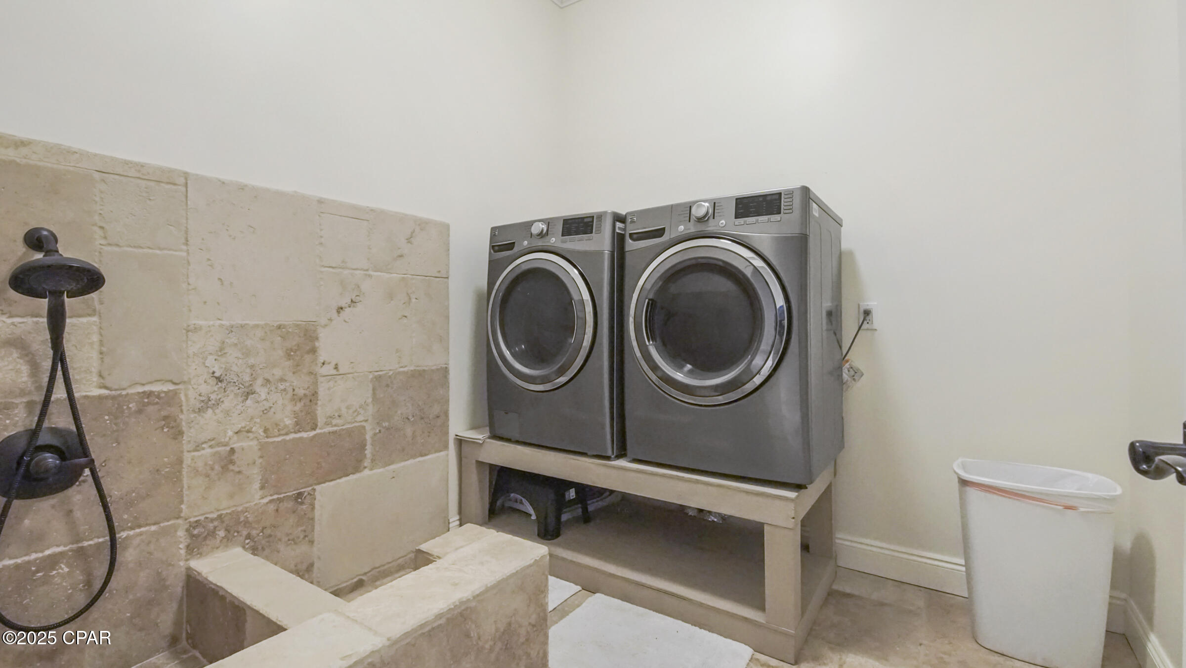 Tsdy1faykn1h6b4ghi5o9pouo8paijdaevzslt_roee