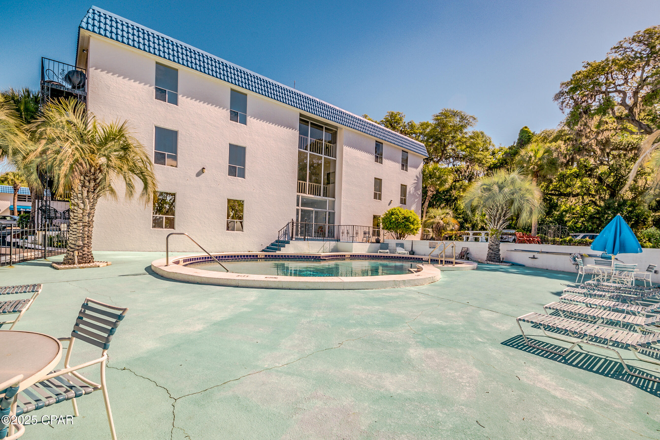 9naf9hrz5nnhc9zmsqwf4wjzsqzt0owusjmy1op2hba