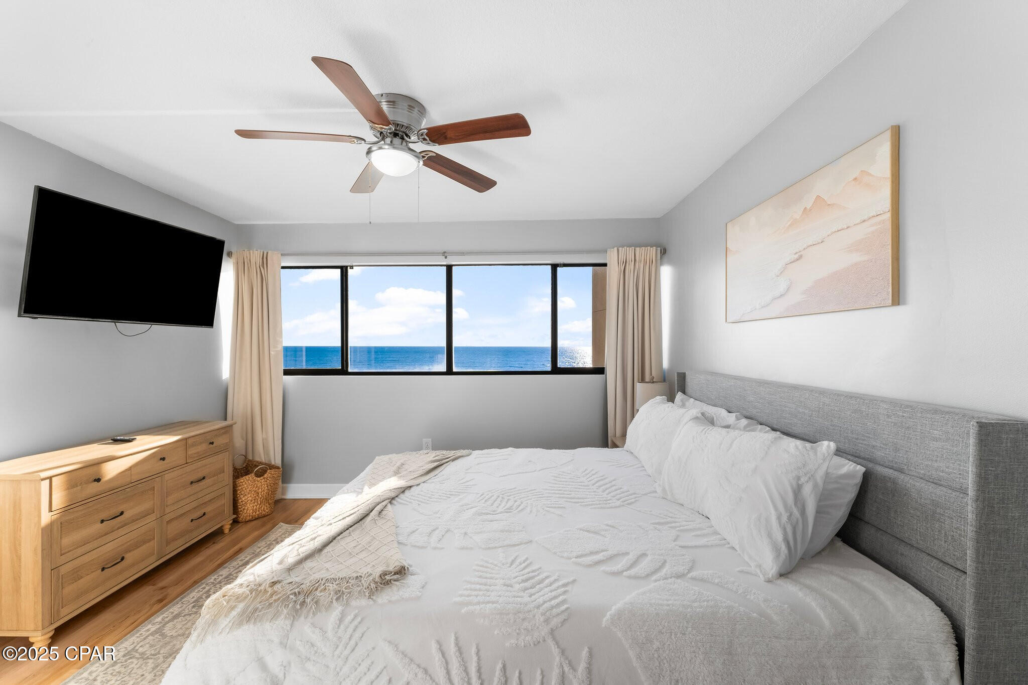 Ricq_ady0fbircxy_qu_glxy2n12e4oy2wkdrp_7tdc