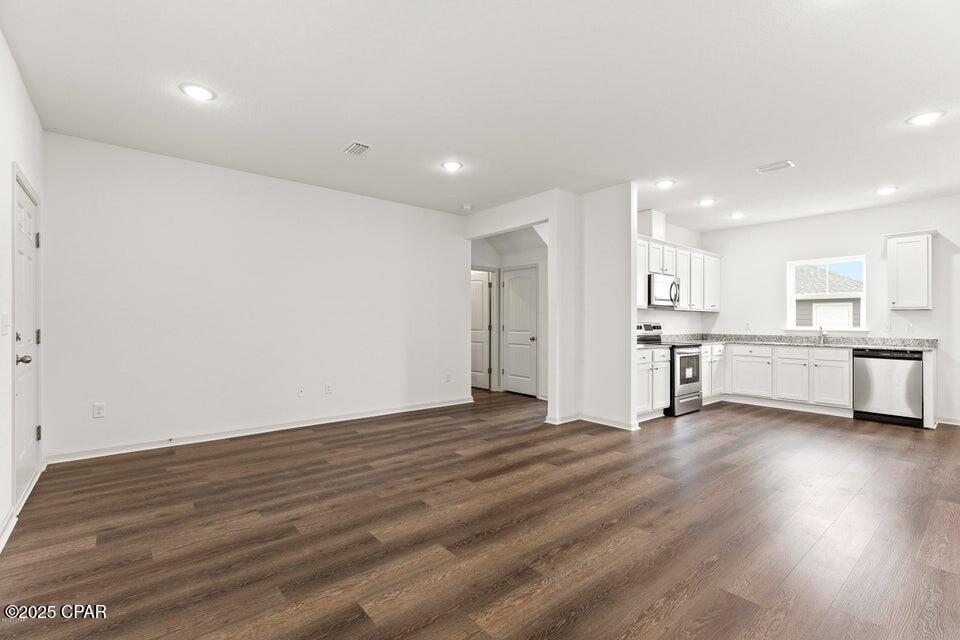 Image 11 For 11639 Poston Road