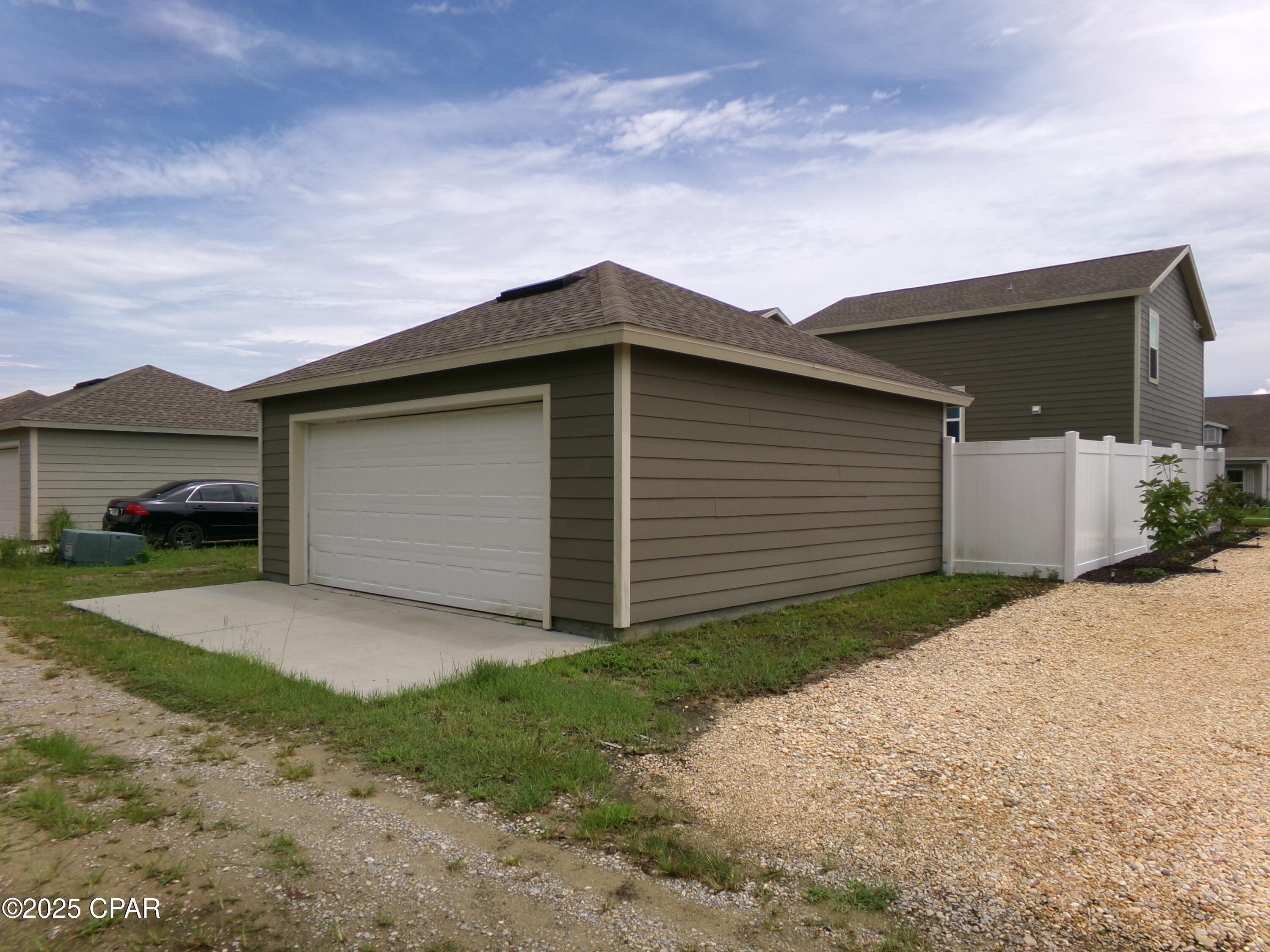 Image 6 For 11639 Poston Road