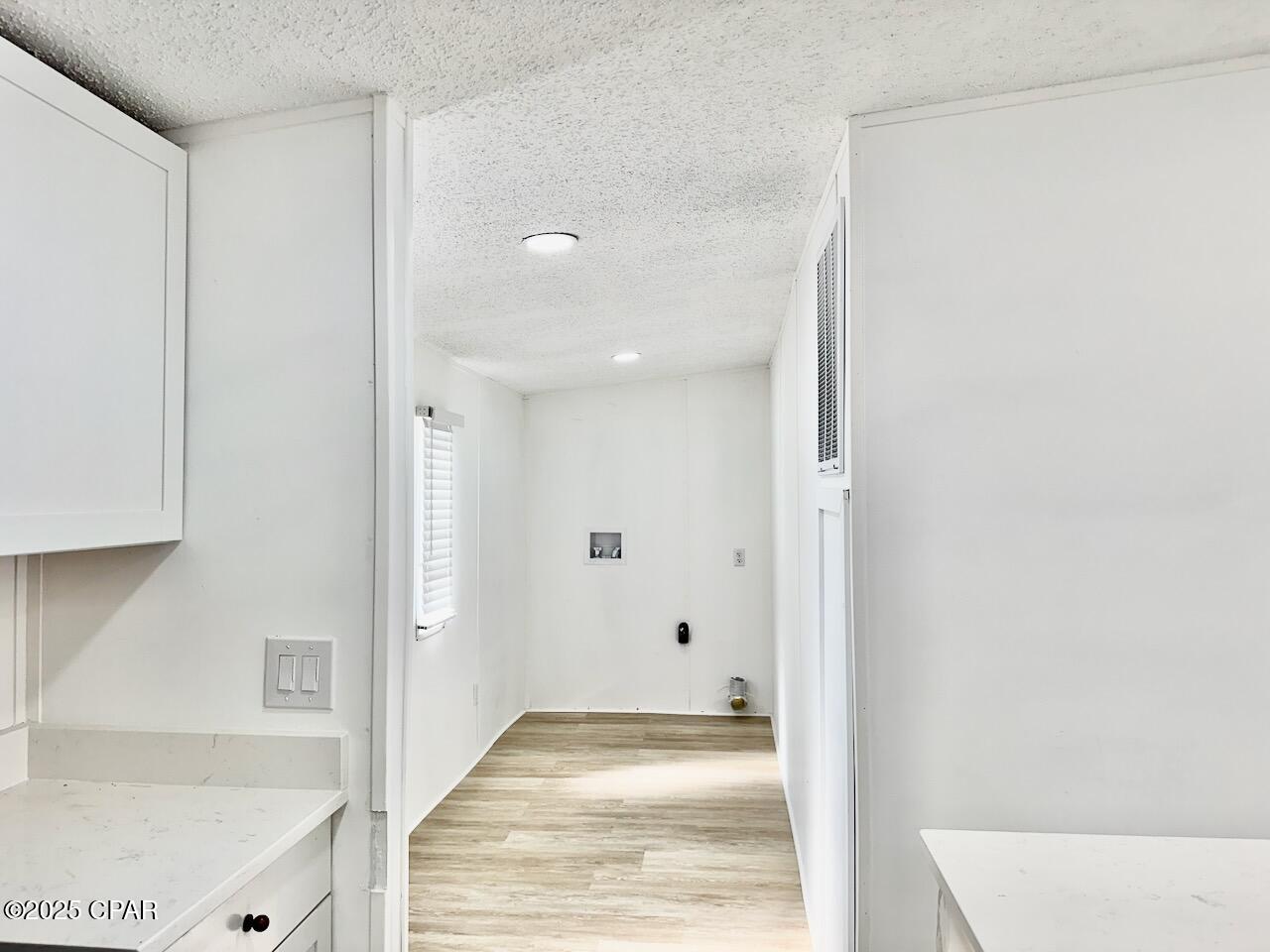 Image 12 For 327 Hibiscus Drive