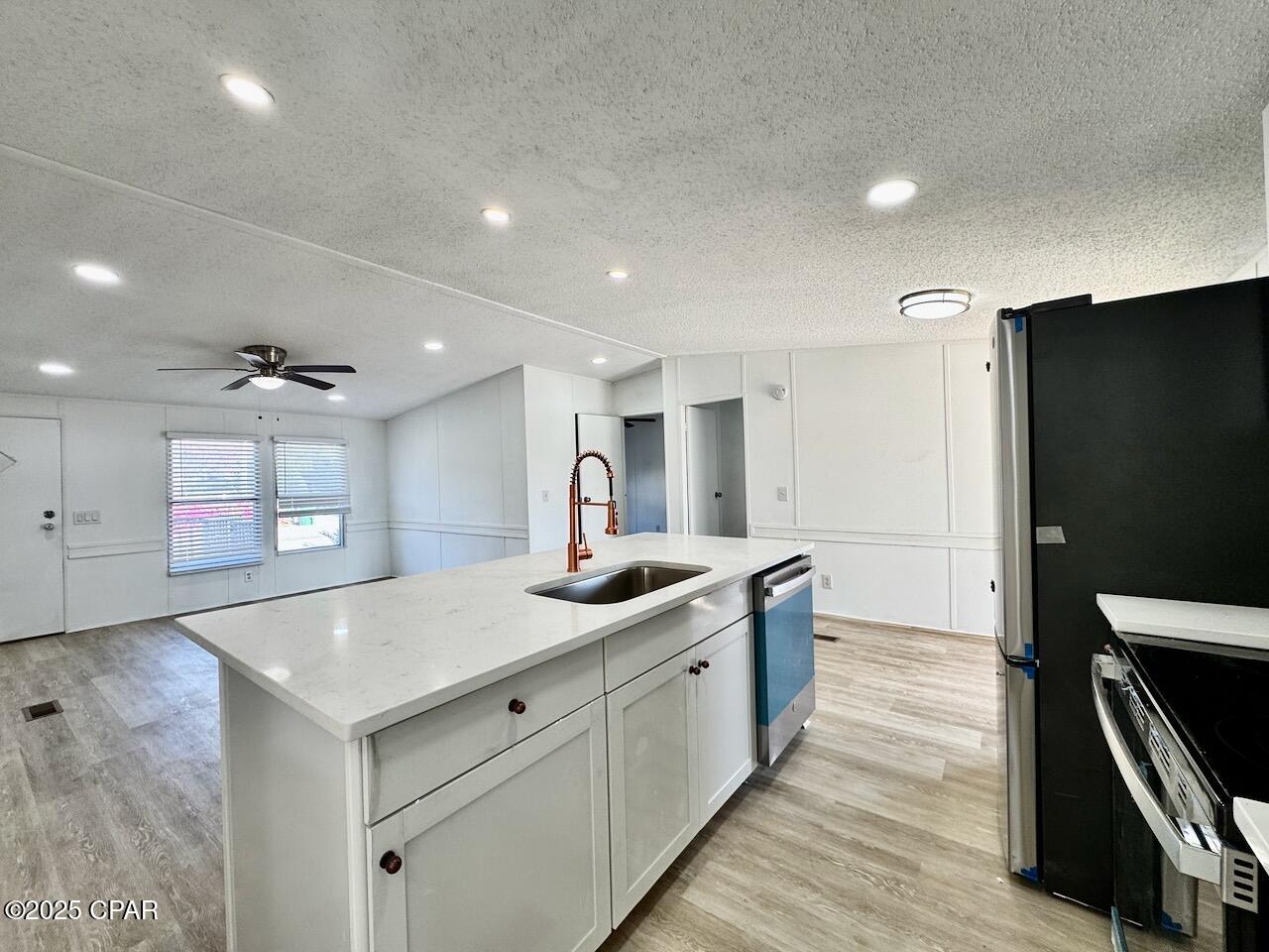 Image 16 For 327 Hibiscus Drive