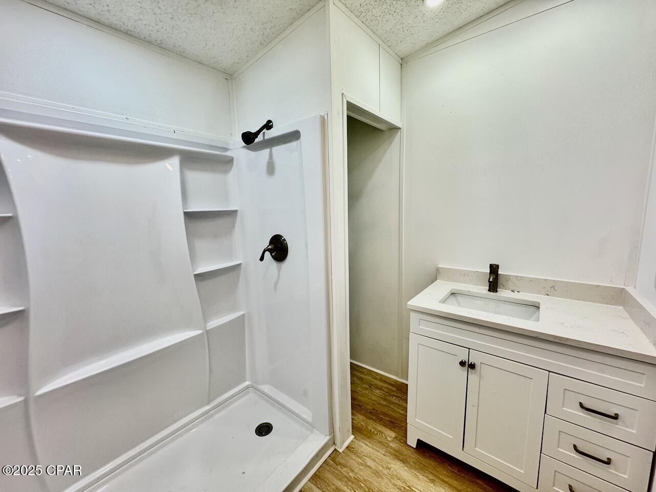 Image 18 For 327 Hibiscus Drive