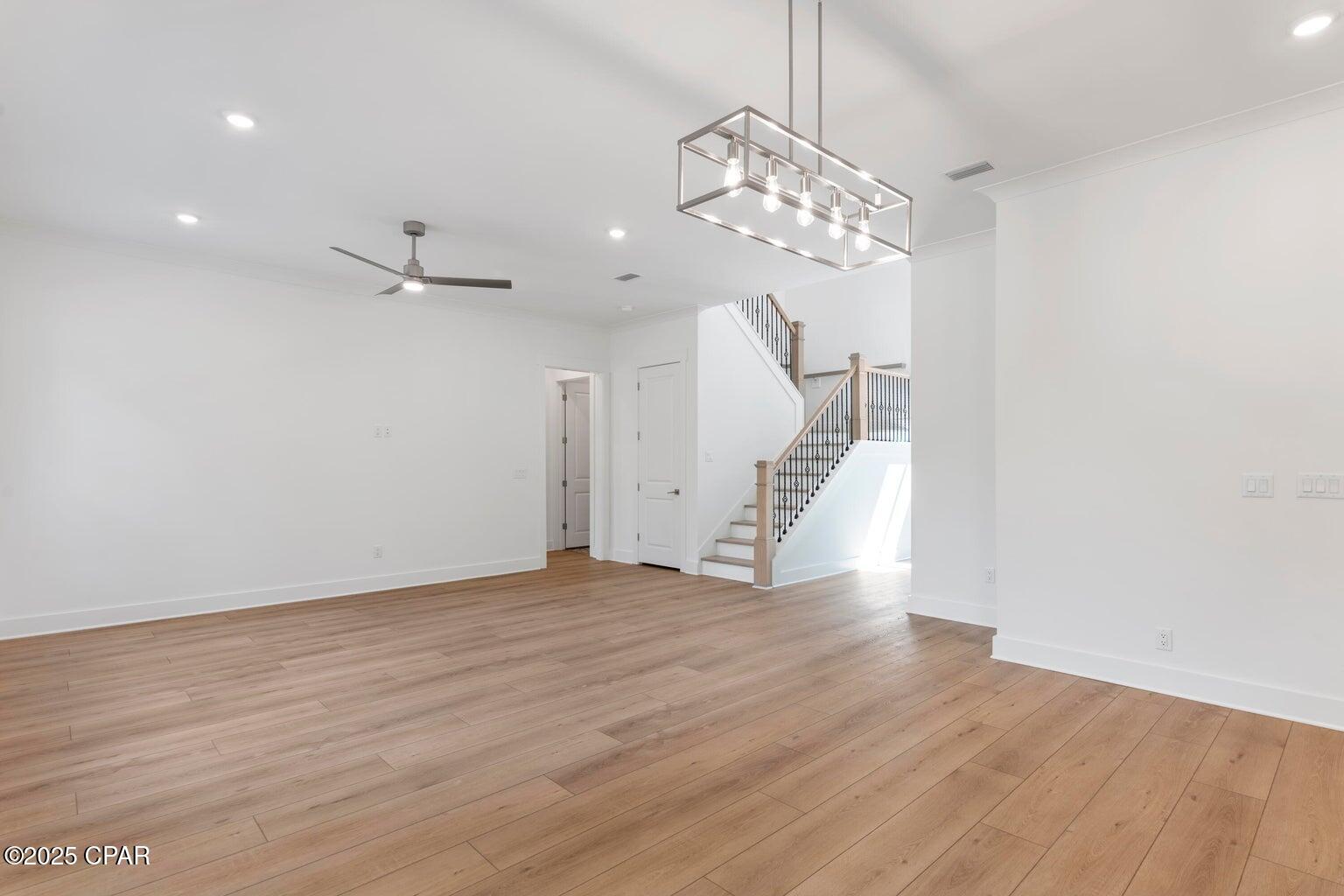 Gx_5_dec9cxb Qvep Sx0vquerrmdojyshs54usuvxs