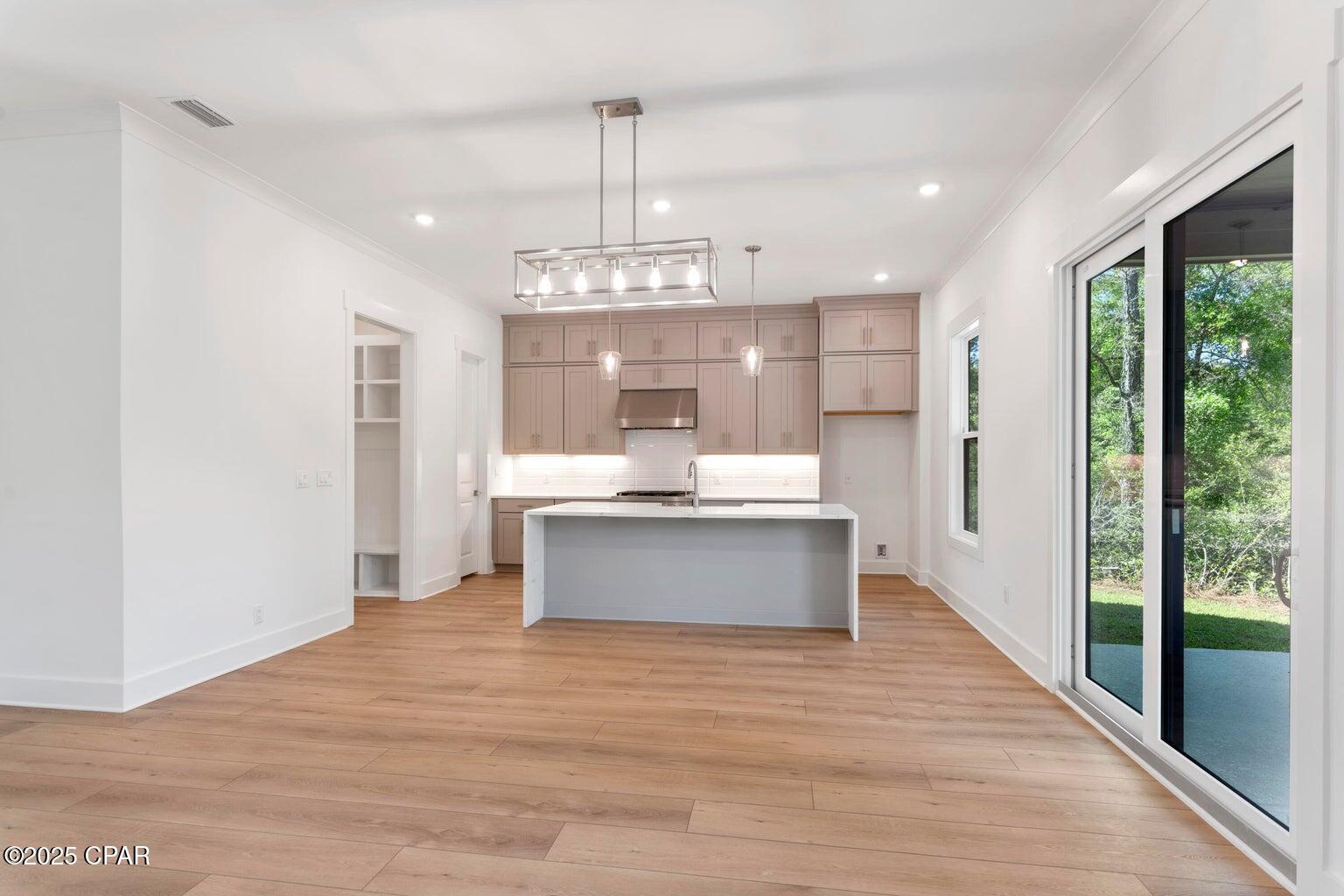 Hzie2r0tmyprsk Njnadhreqhd17cd9jrdzkwozc7qu