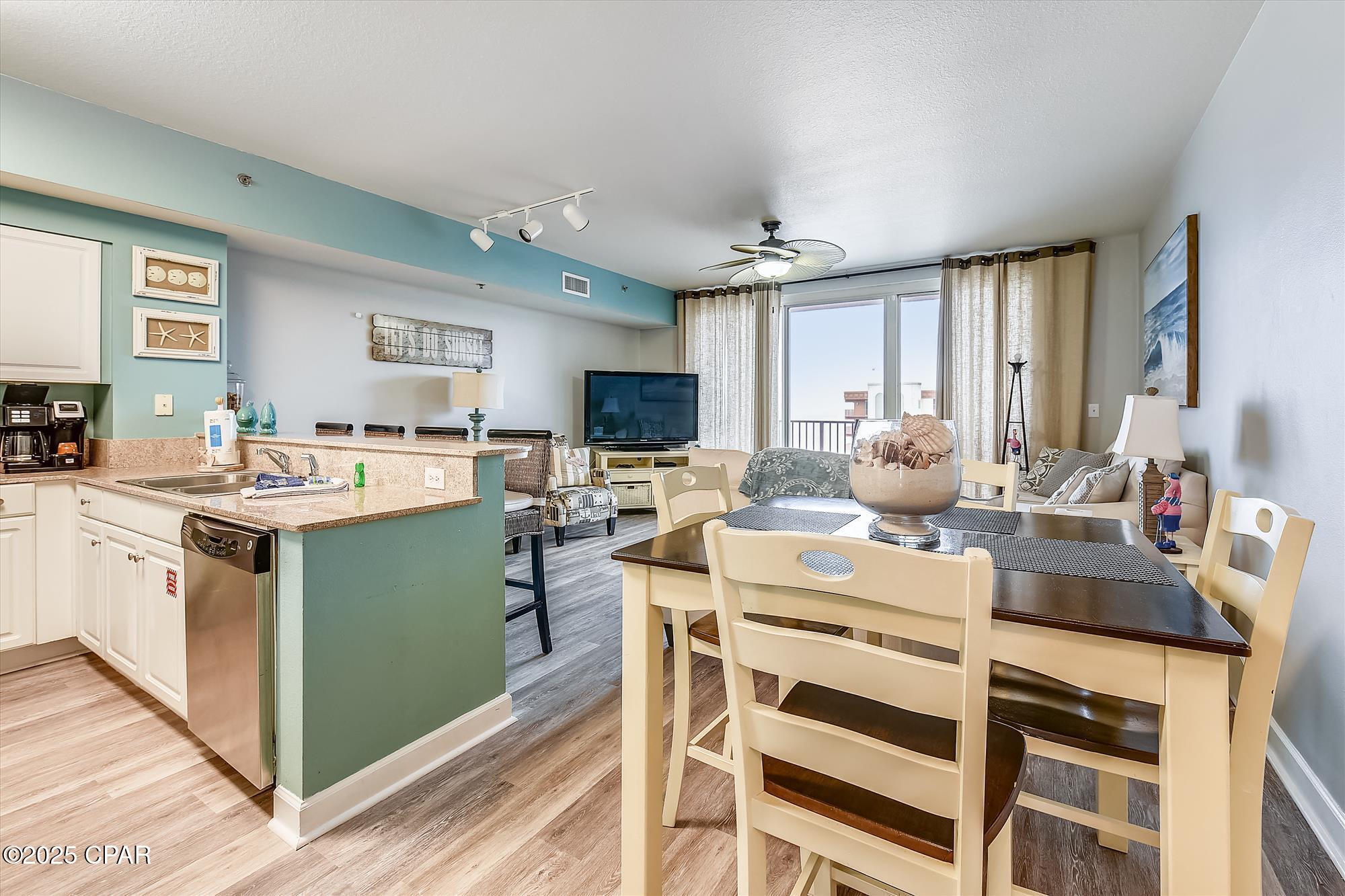 Jg Zyqs83_cockugaca3k4phmrav3opwr_xgde Bo Q