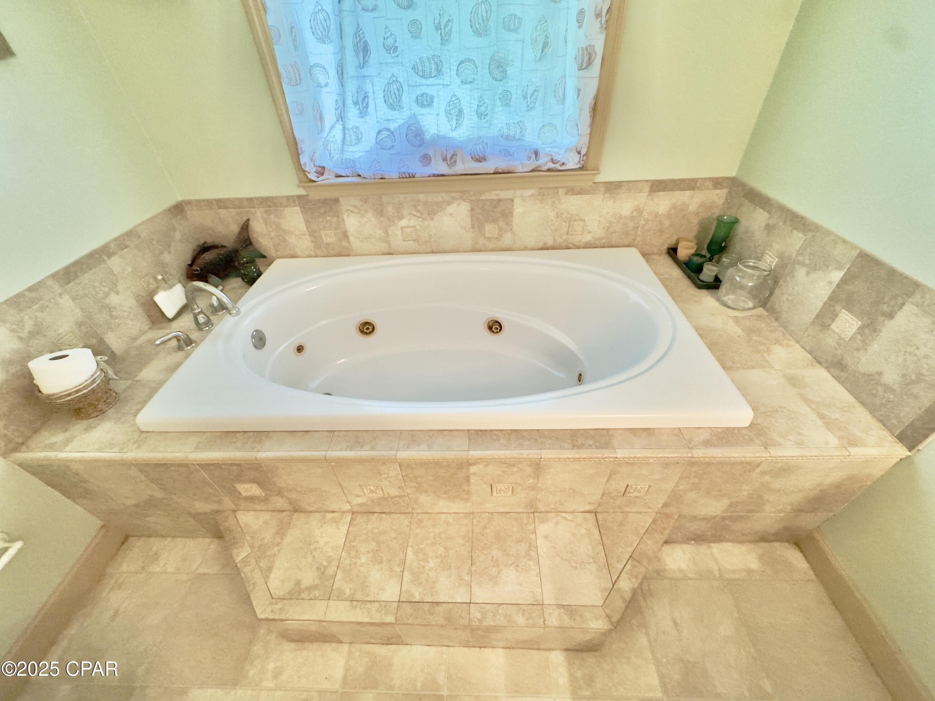 0j1 L1tm0bbfmoodrhdqf3honnsnsb8e_jdhfqxrlaq