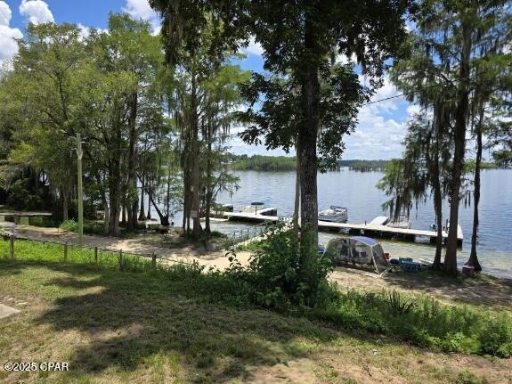 Jltyoaoio9jv7rivnlovzwin5aqea2h1dafxcmrc69k