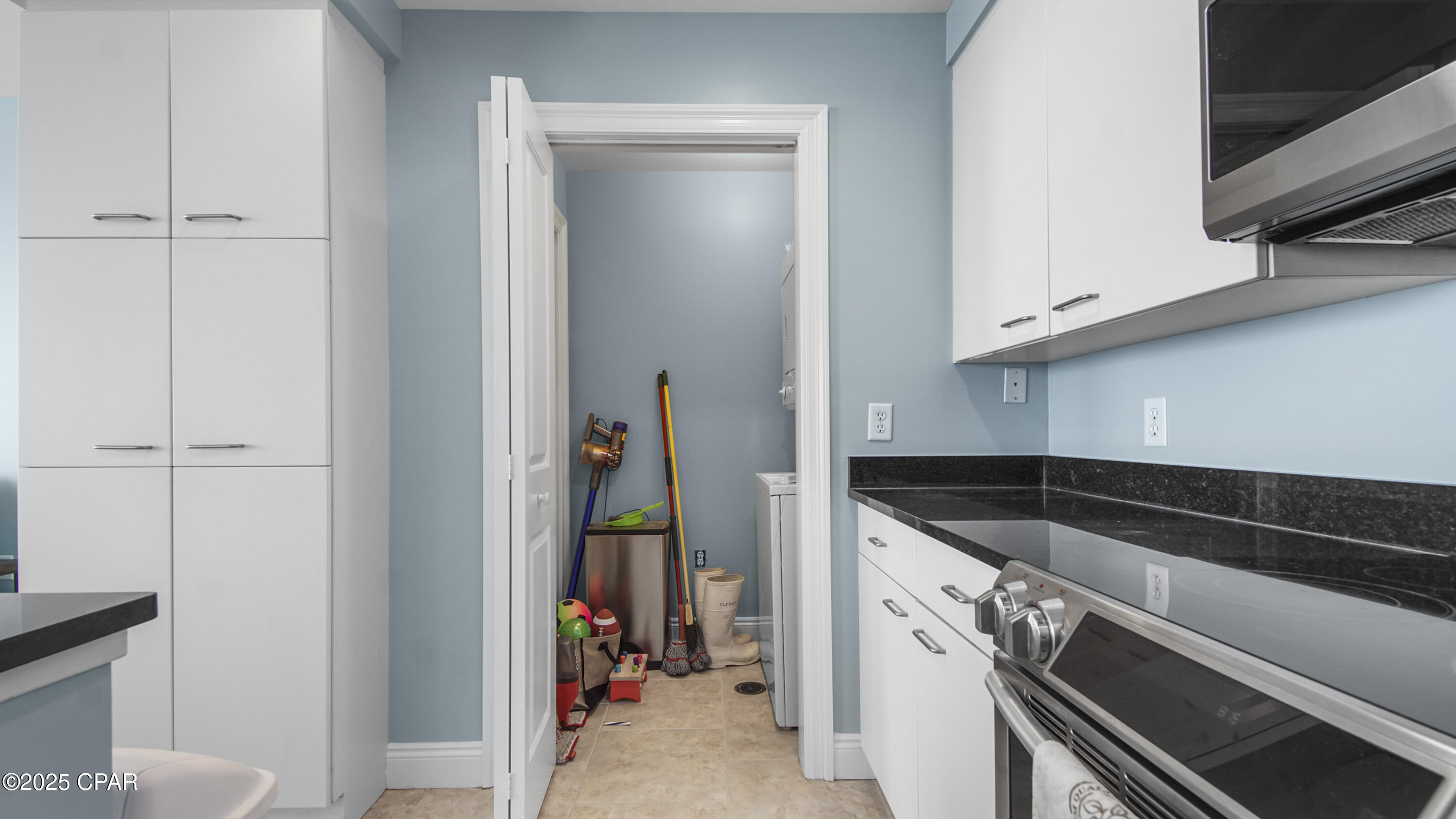 Tf3rlfr6oqf3qljw 1vjxt4jrd1qtrrpzwbchxjmlou