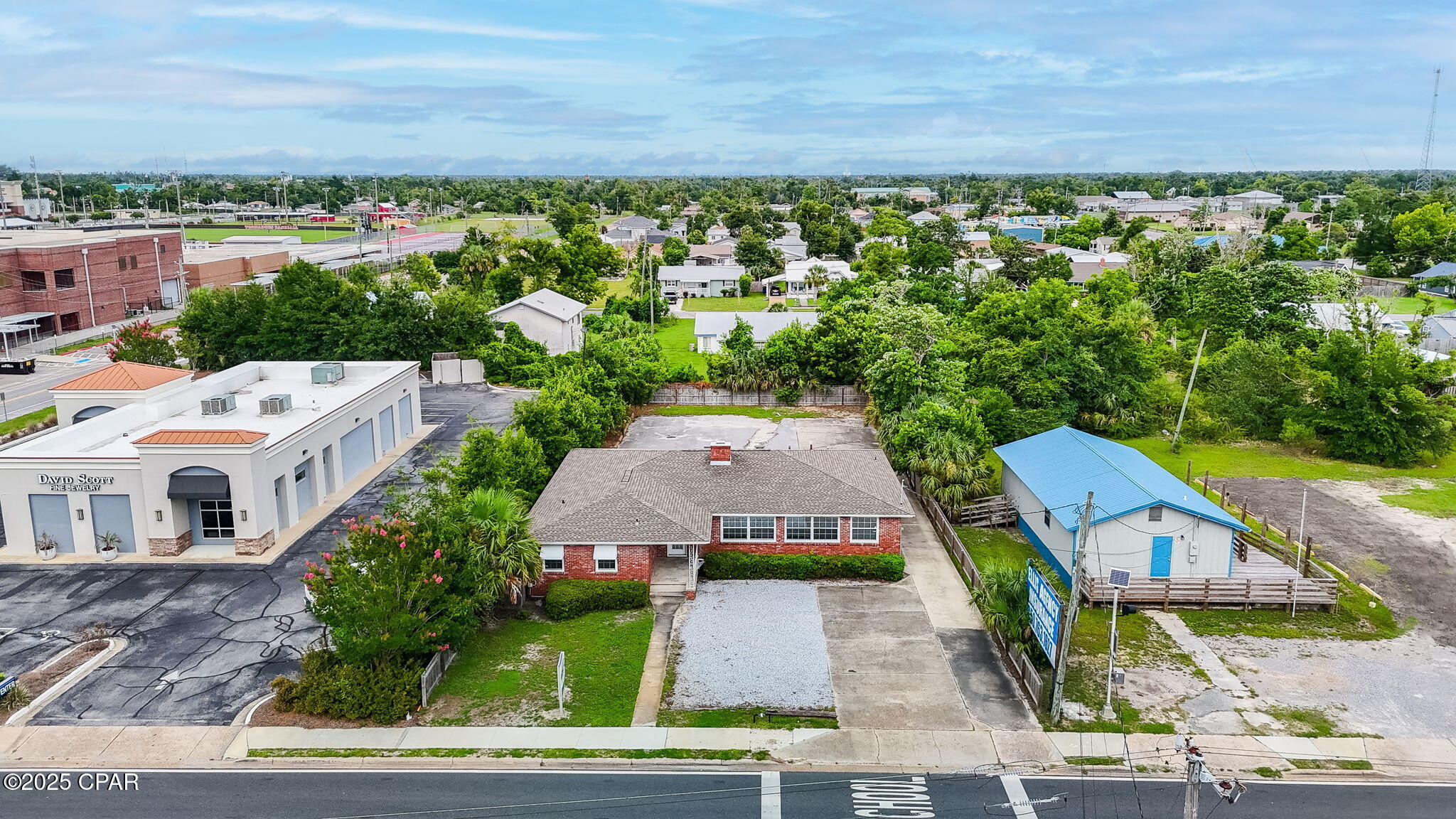 Qldchdfmfa00xxivapw1afywphfcajiga7sf2eb7yv4