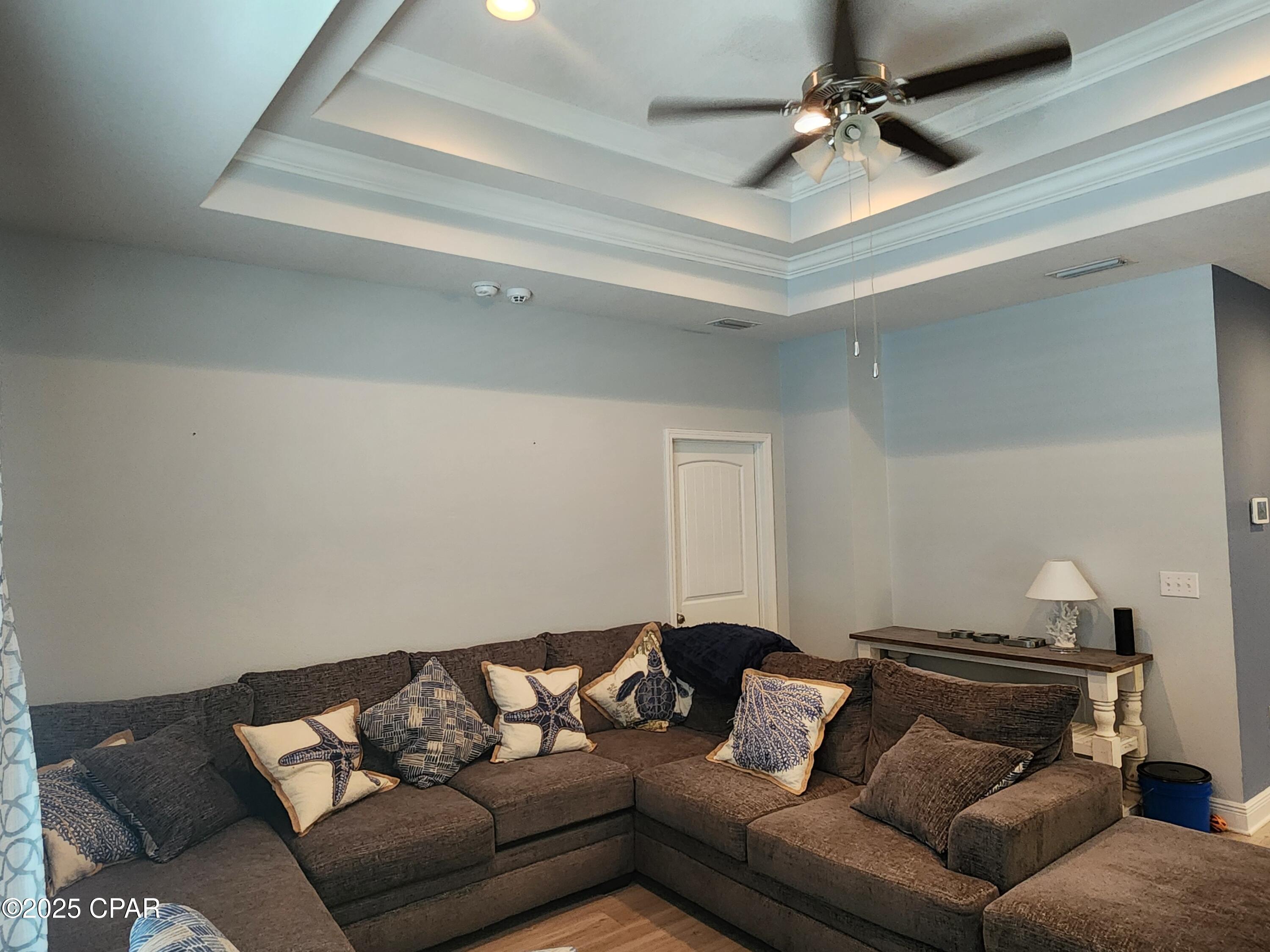 Ssfoguxkkvpn6v6xzxxy_e6jrxecpxkrwm1ywp2lfrc