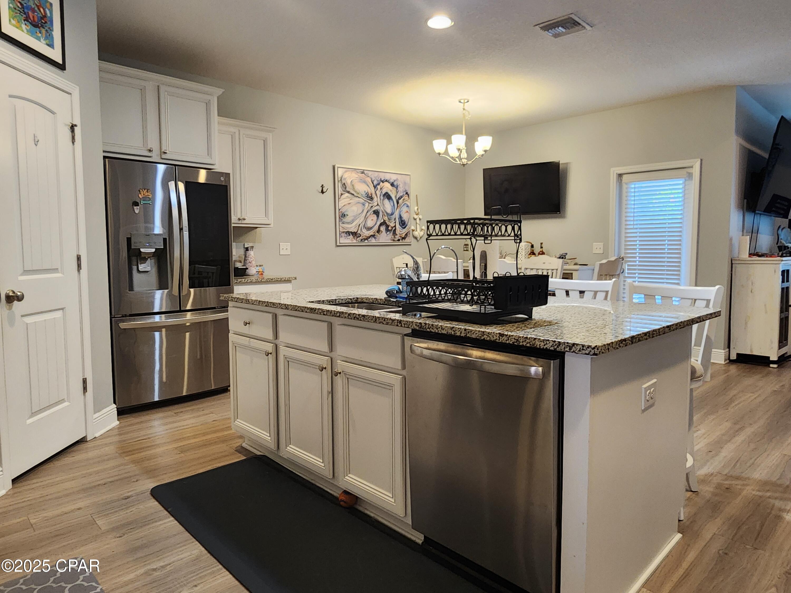 7hvcbl4vjx1lma1qbb4_n7wkpftmqsonswm73z453ze