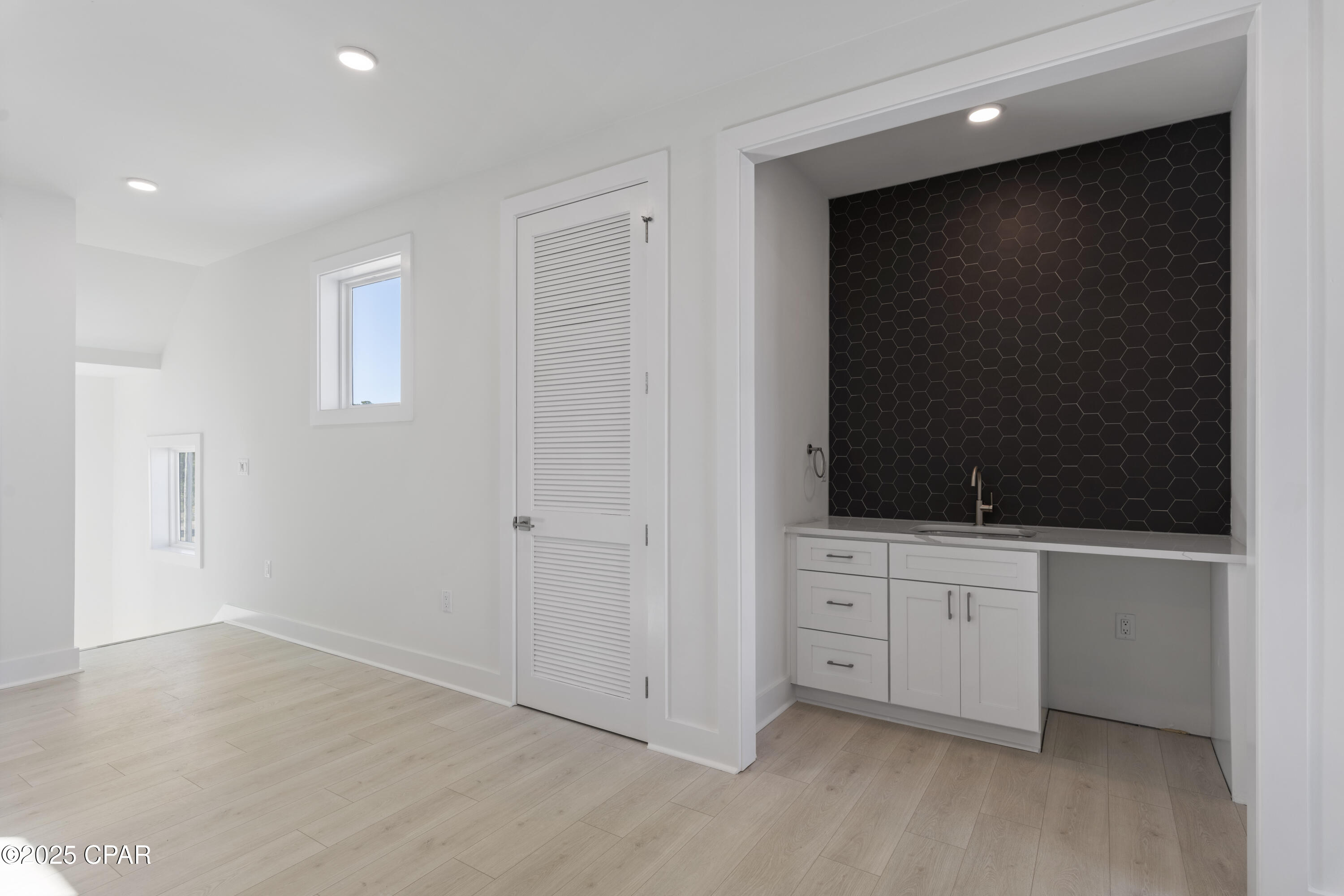 Cnyseoisvlhssqwku3afrbgnmclg88z9wi1wkkldpkc