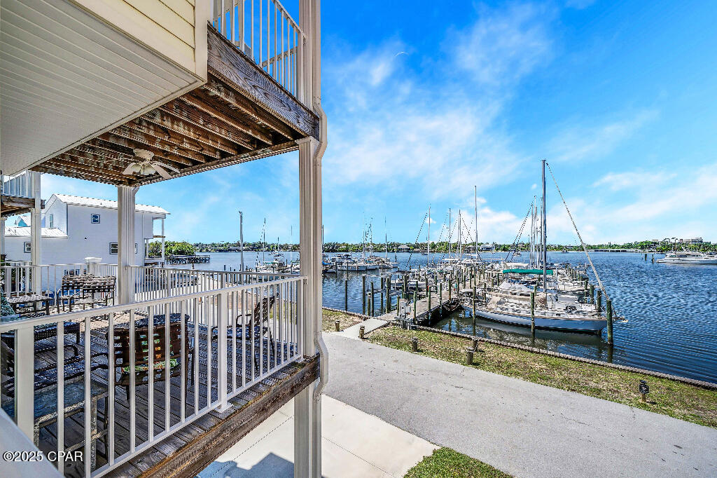 Listing photo id 21 for 319 Abbie Road