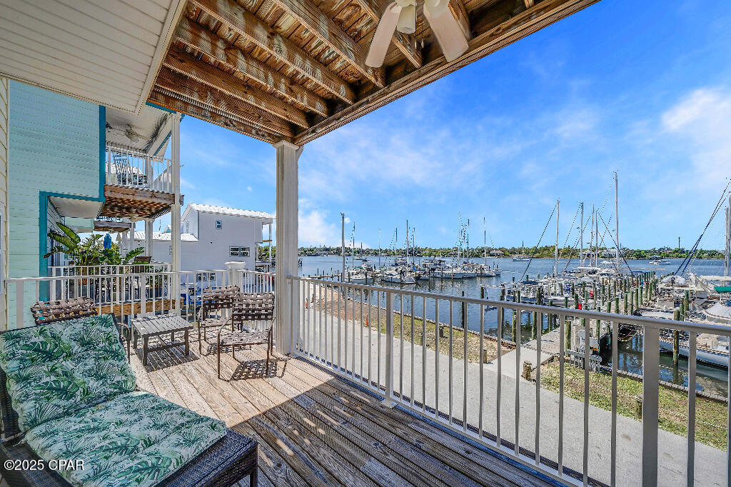 Listing photo id 23 for 319 Abbie Road