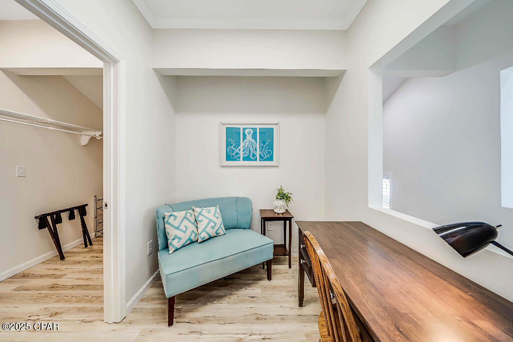 Listing photo id 44 for 319 Abbie Road