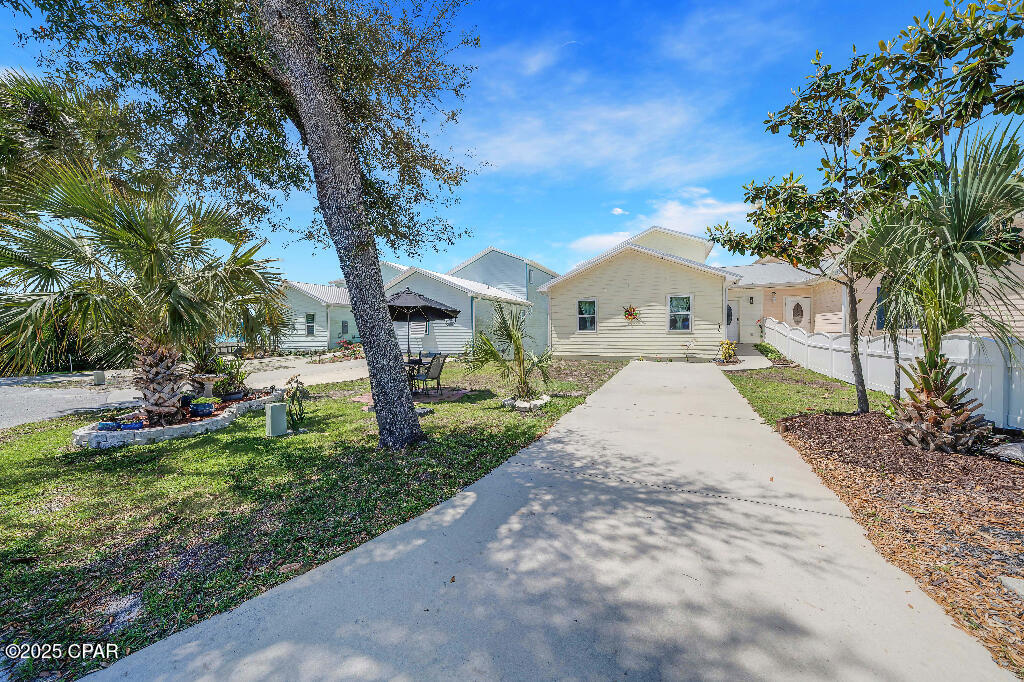 Listing photo id 55 for 319 Abbie Road