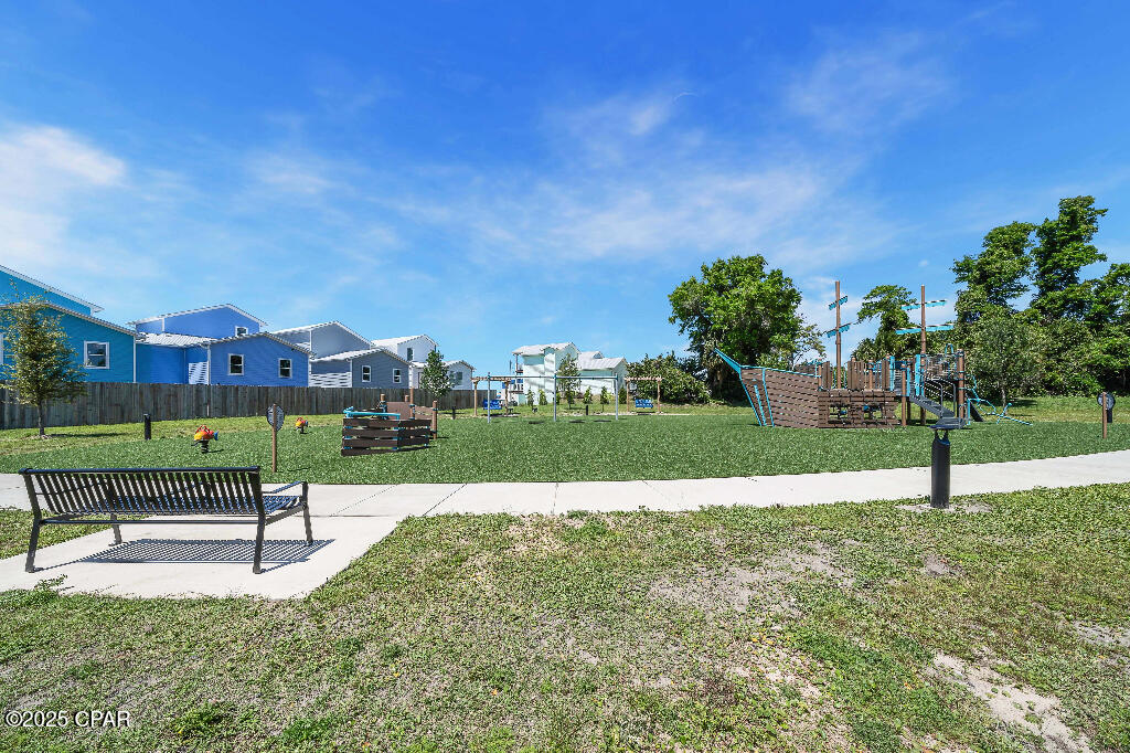 Listing photo id 64 for 319 Abbie Road