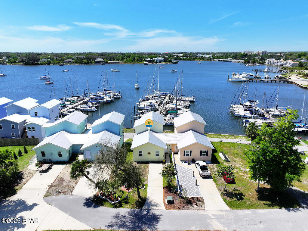 Listing photo id 70 for 319 Abbie Road