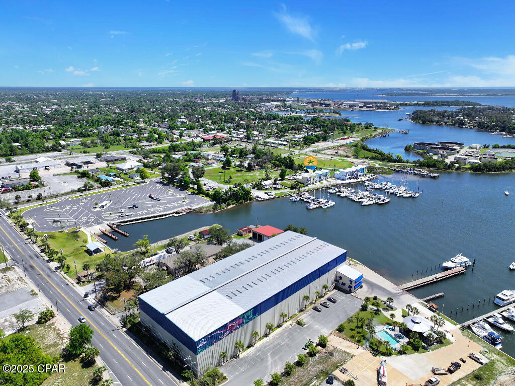 Listing photo id 75 for 319 Abbie Road