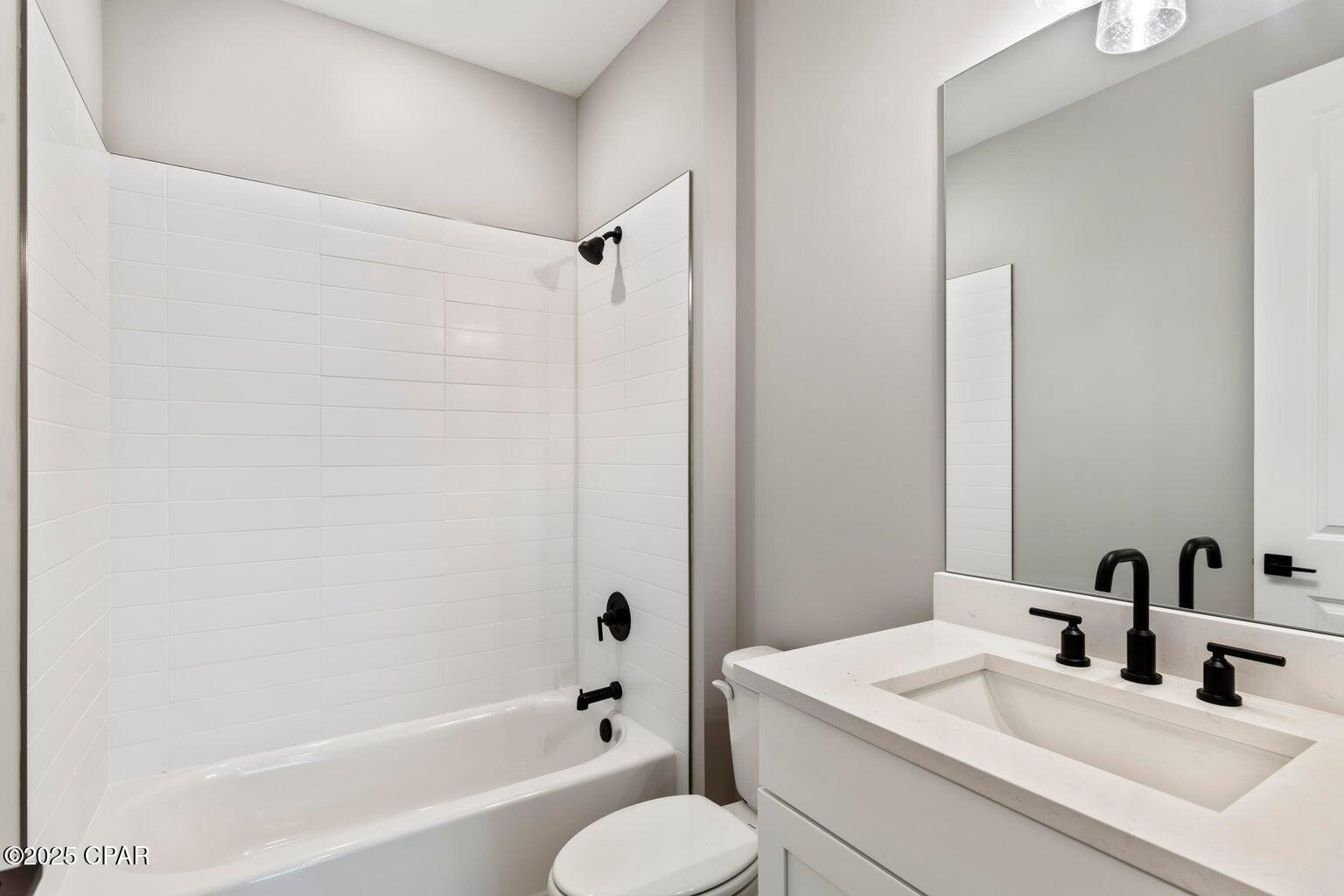 0ct D6pjor0hfmw_srp27topbgoyvottsvcgkvzovks