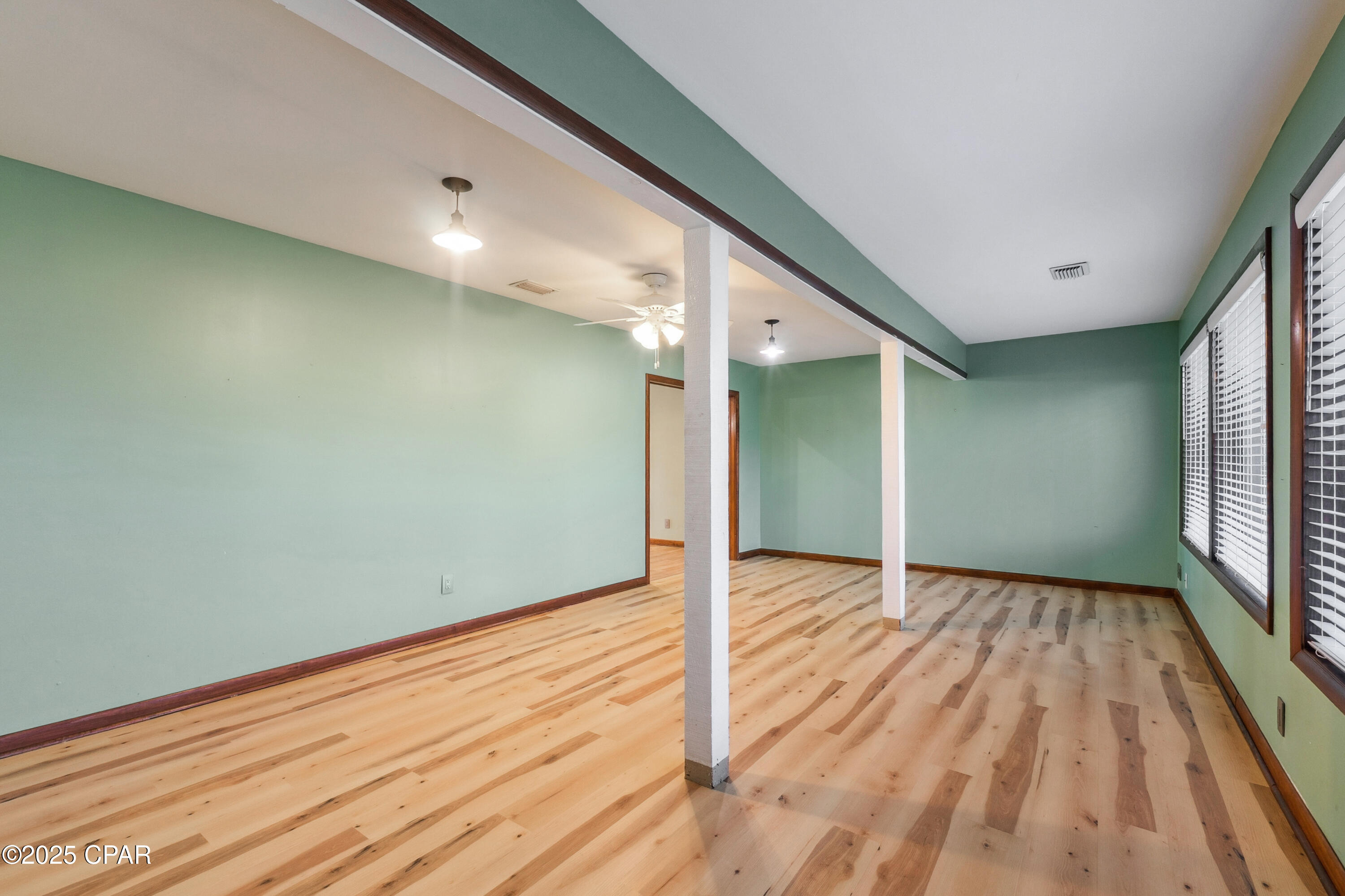 Lmzjuem83o84345i7d_u8mbvah00 Muqqe3lcvxldwy