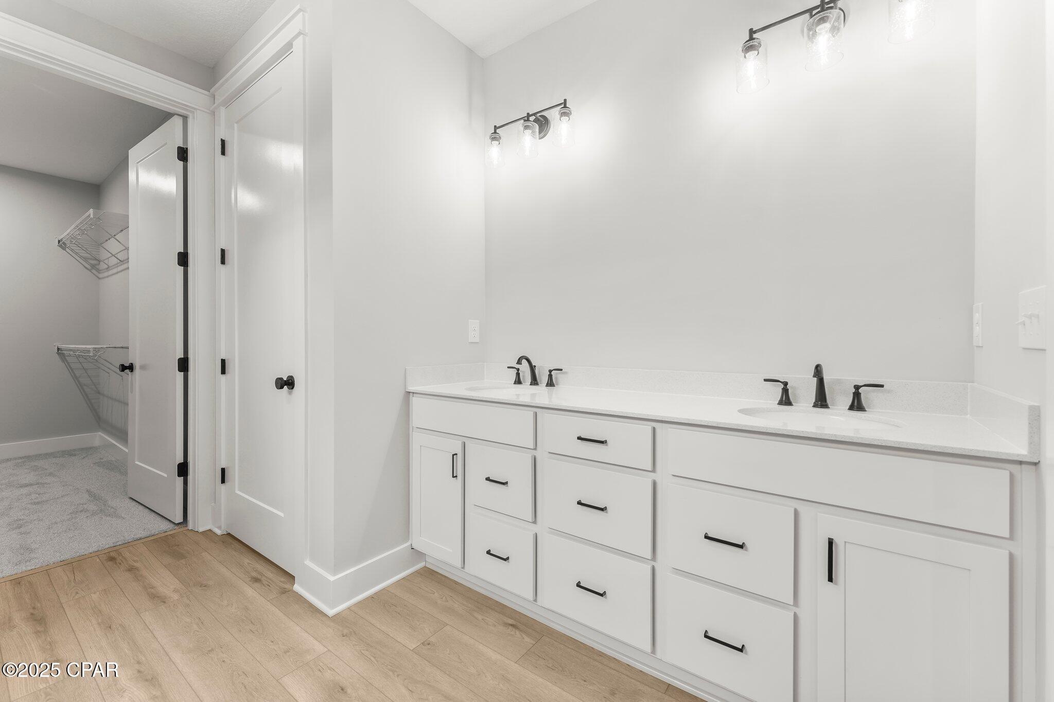 2kj93xd9mweinzsw9a Njm3jzuxbntsnarjblow4awy