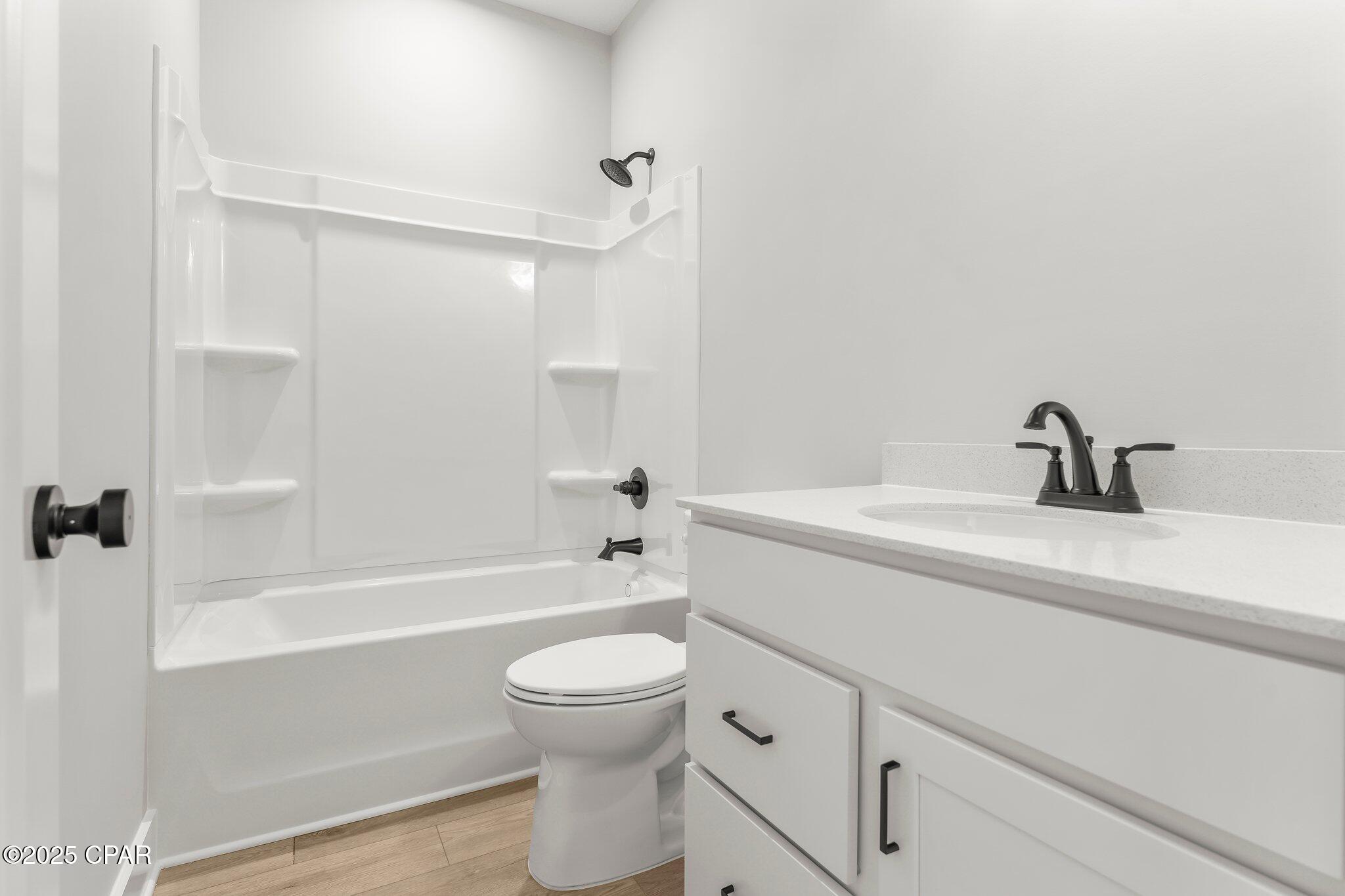 3xq8wazx6lmcxelyhhbrhh55o90l_f6pyairfclla_e