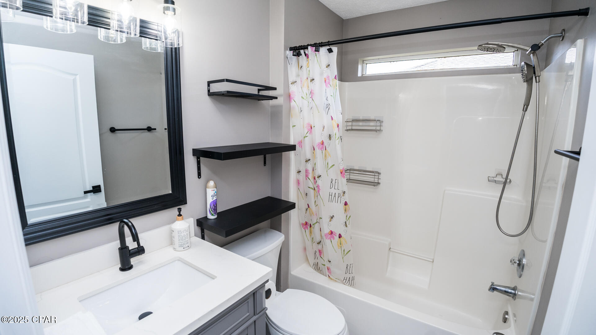 0kncskynzyrsk8c3or6z 33 A1xjwzwecbziivepbgm