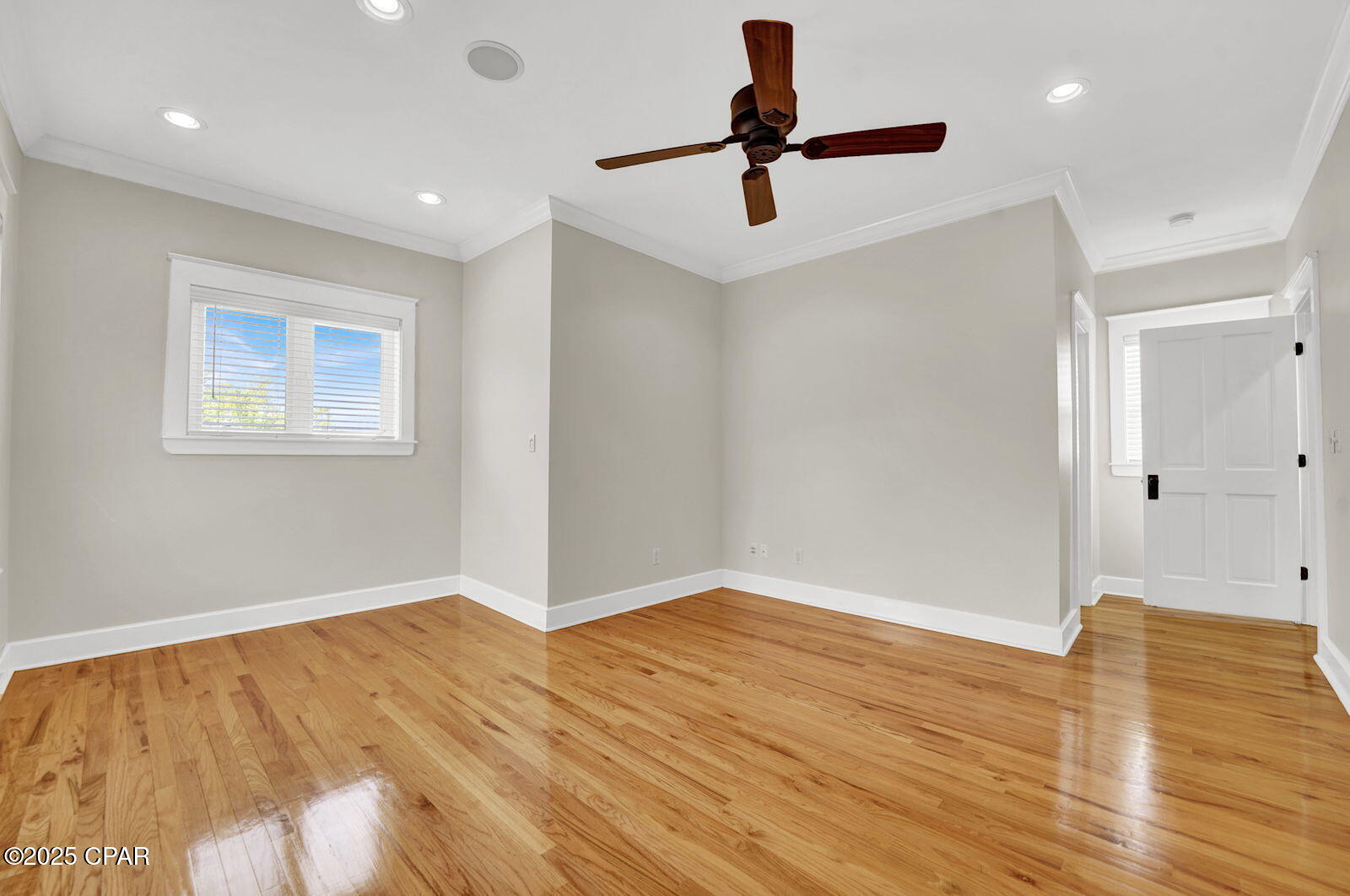 Apphw1ym8m 8ed7jxm6jmovpzcbb5bpunxxudojb1za