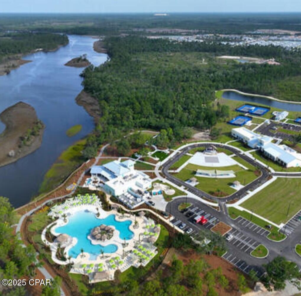 _wizzjbj5qmg4gc7wpivybitloe002cwmrvrio_rv_q