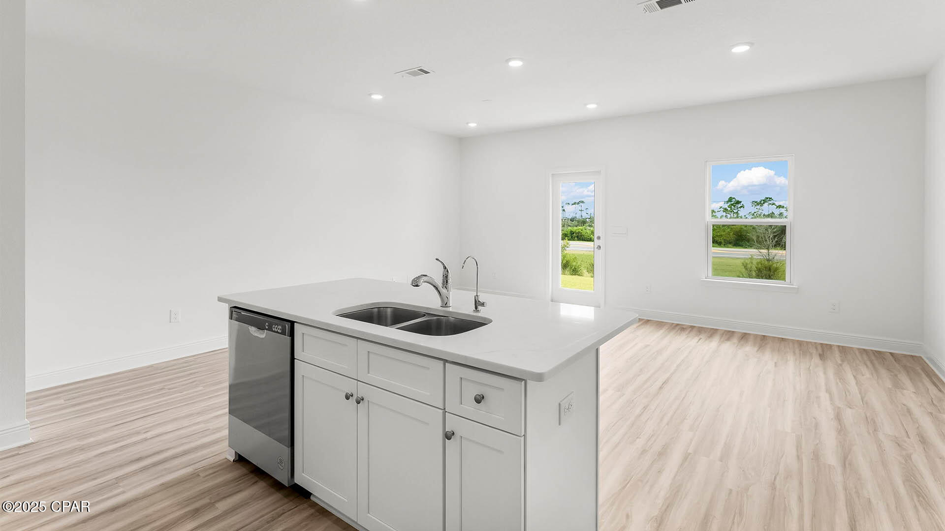 Fi Ijfyd4krkgw_y3pz7kfydofjzpmpyuezcdqmp1se