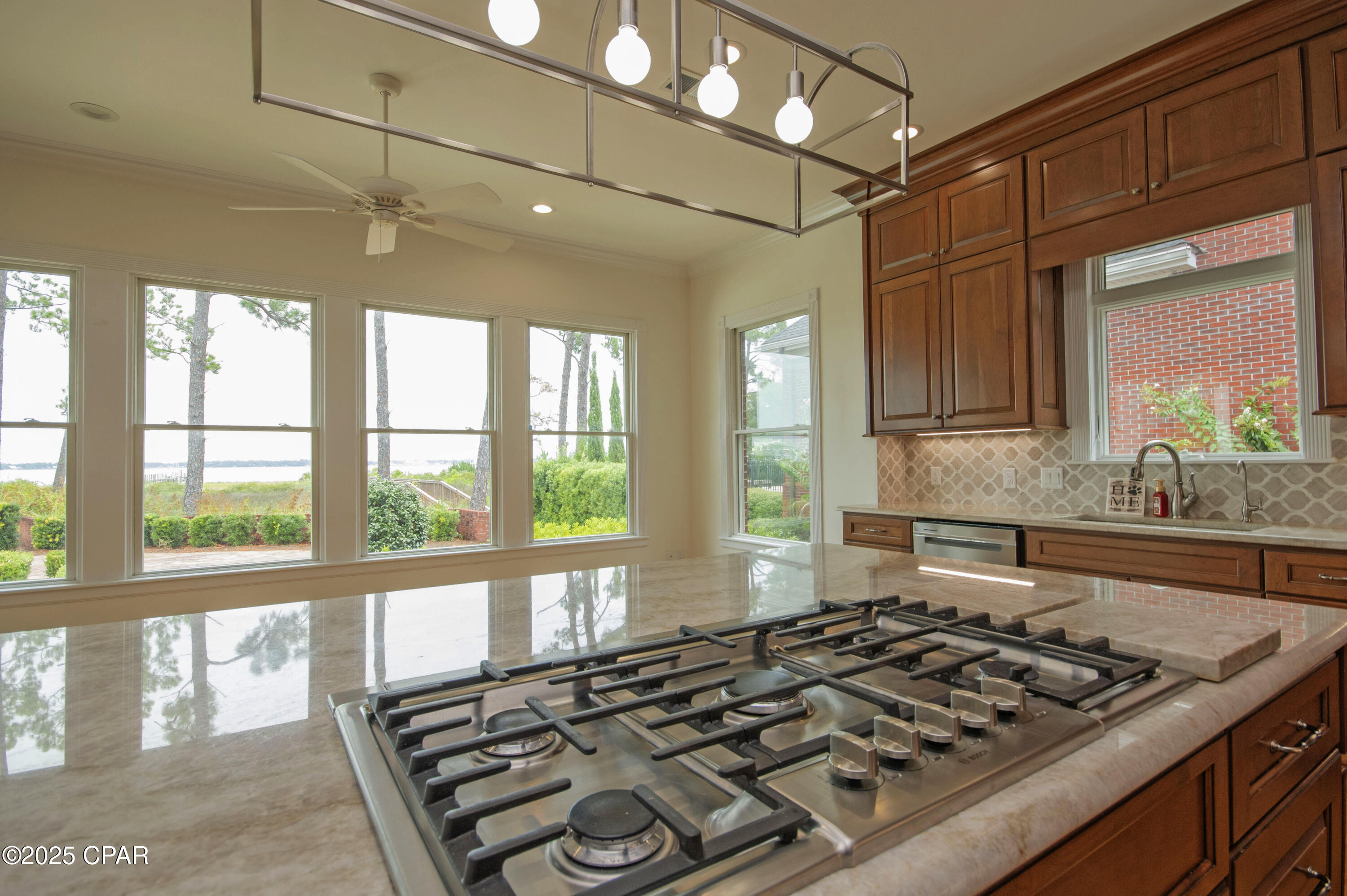 2pmtw_2lmdqktbz76xj4h00tuilaidgeltmcp8nwkec