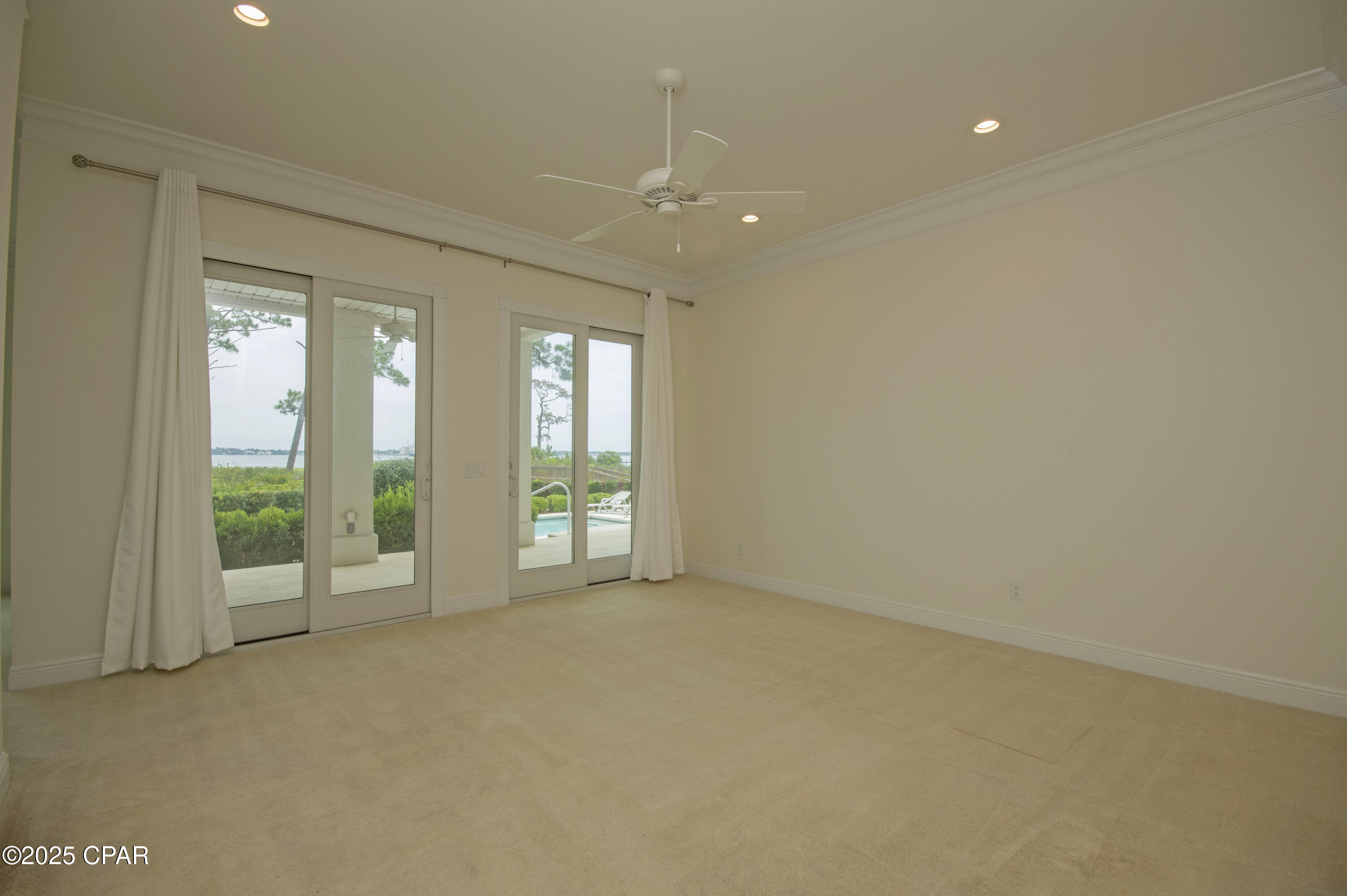 F7uyd0xlm1gerbf2s480h Srftar0g4 Tr8beuywmju