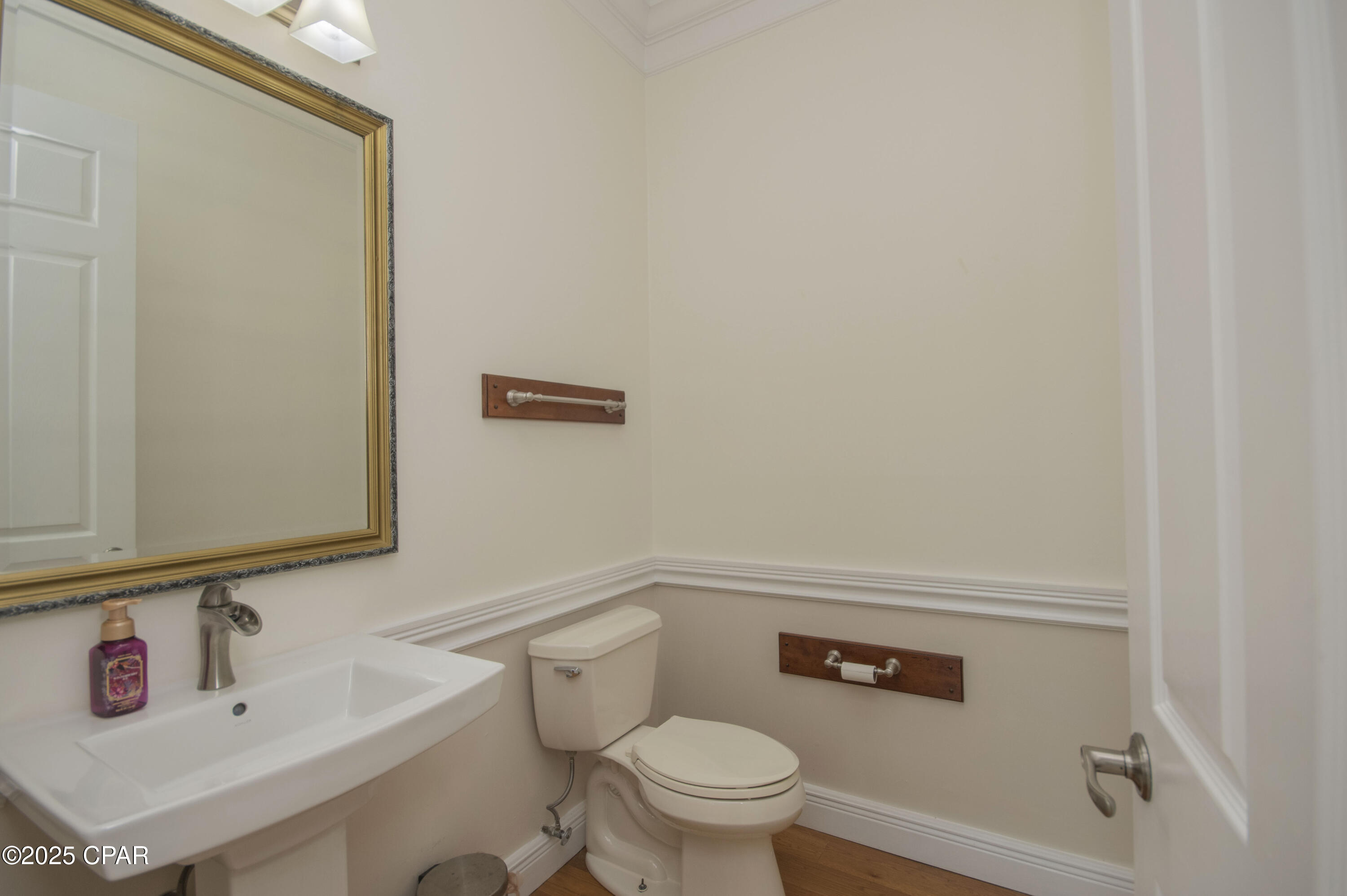 R8rwgkaut7wrfqxzispbxywwwc9f_nze83mletya_ce