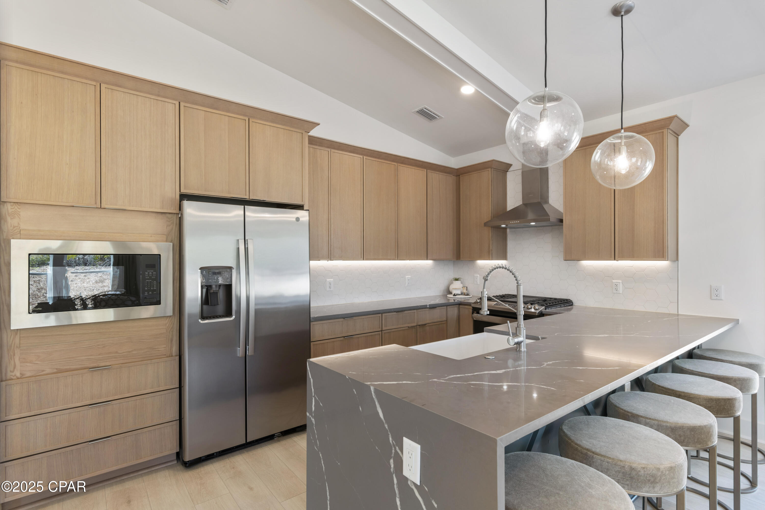 Vtmka7mrusmvqytsv6ccz2vgqz_kv4sw1bfqedob4ia