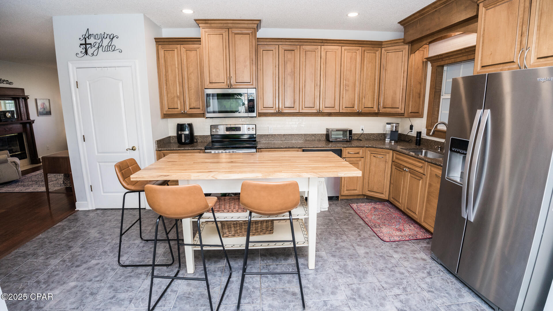 Rse9a9mijsngmlxfebu2oiitiu1_adqe07_b2bvhcfq