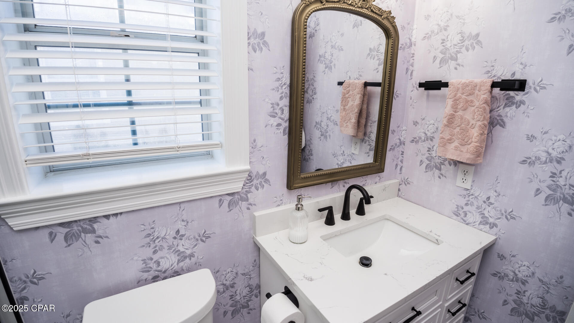 Listing photo id 39 for 129 Bid A Wee Lane