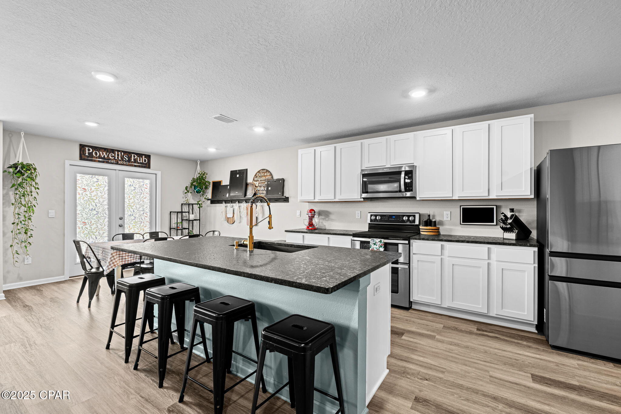 0ike8 Qkkw3okuswan6wszpjf5_ktytb524nqoaqg 0