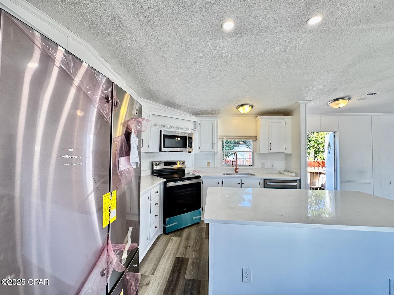 Image 10 For 329 Hibiscus Drive