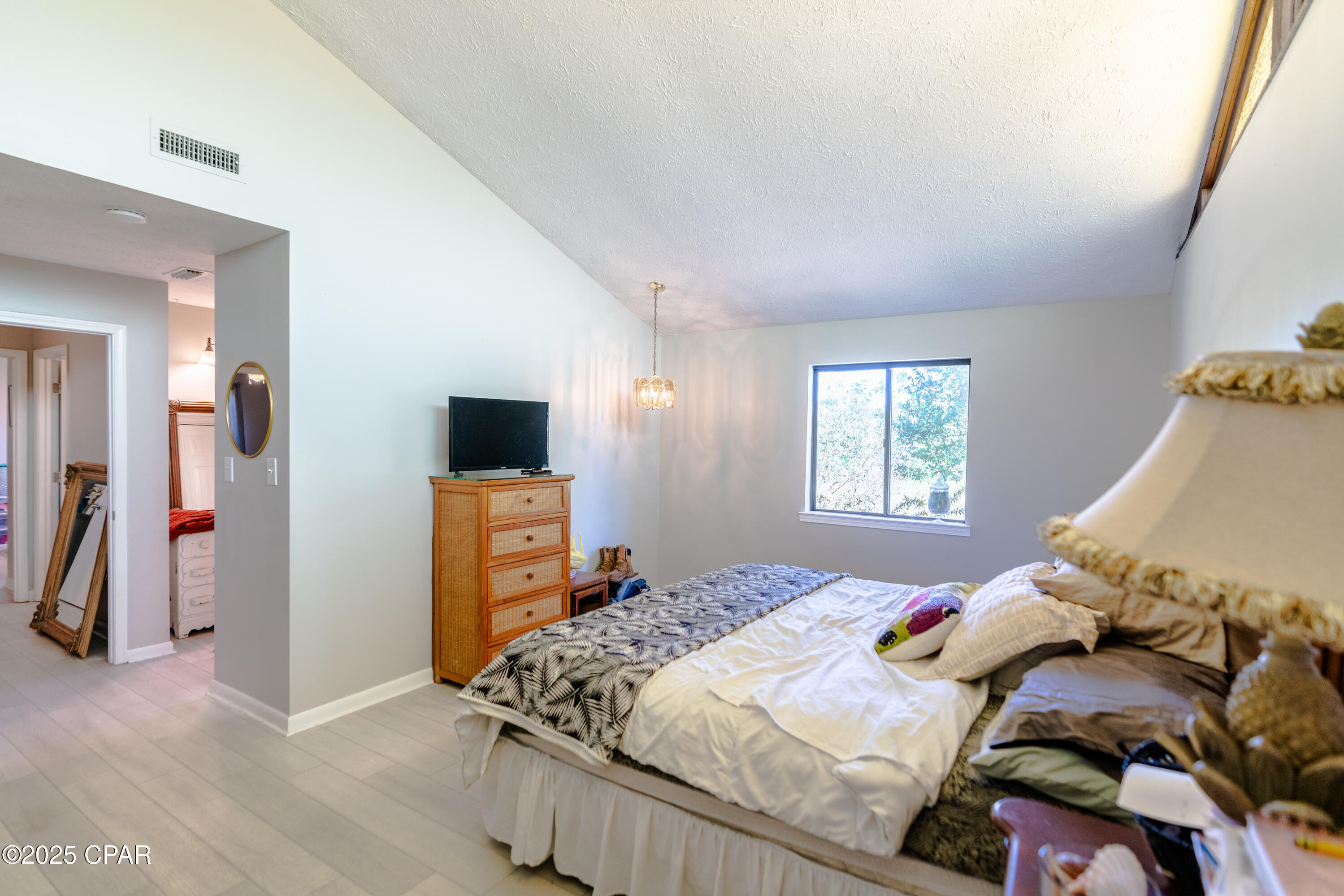 Ul_cu8ggeuxo7_ Nz4t9tlxwytfb5fea_bxuqs2clyg