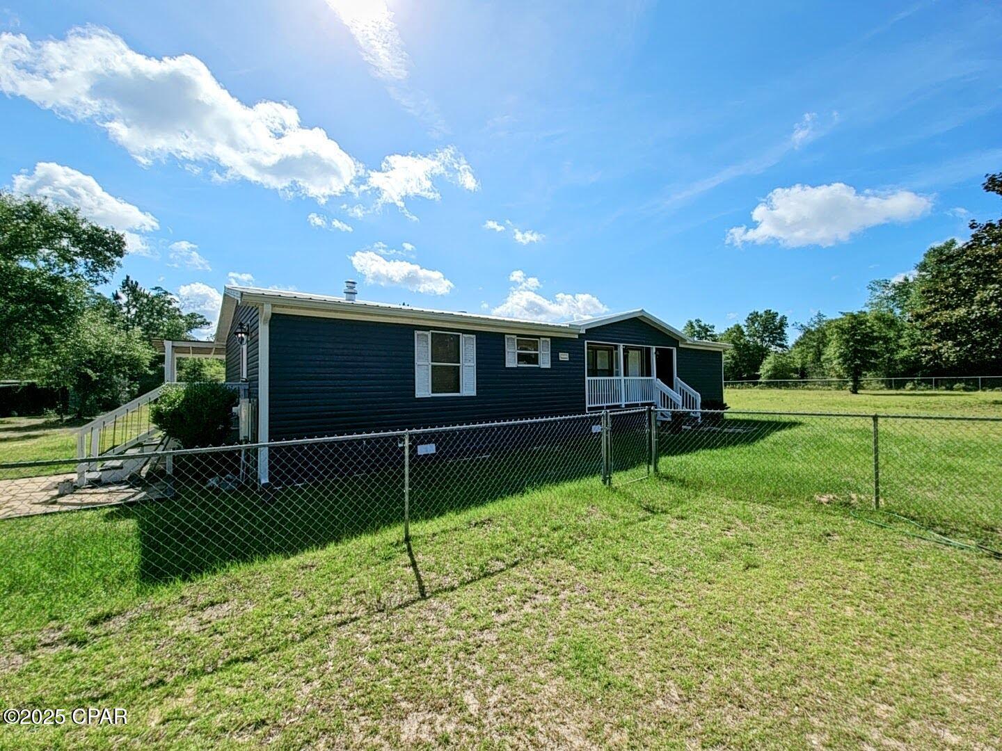 7vb1qg0eayhswcz6w8whdqsjlmo3fwruzfonpmd8 Xq