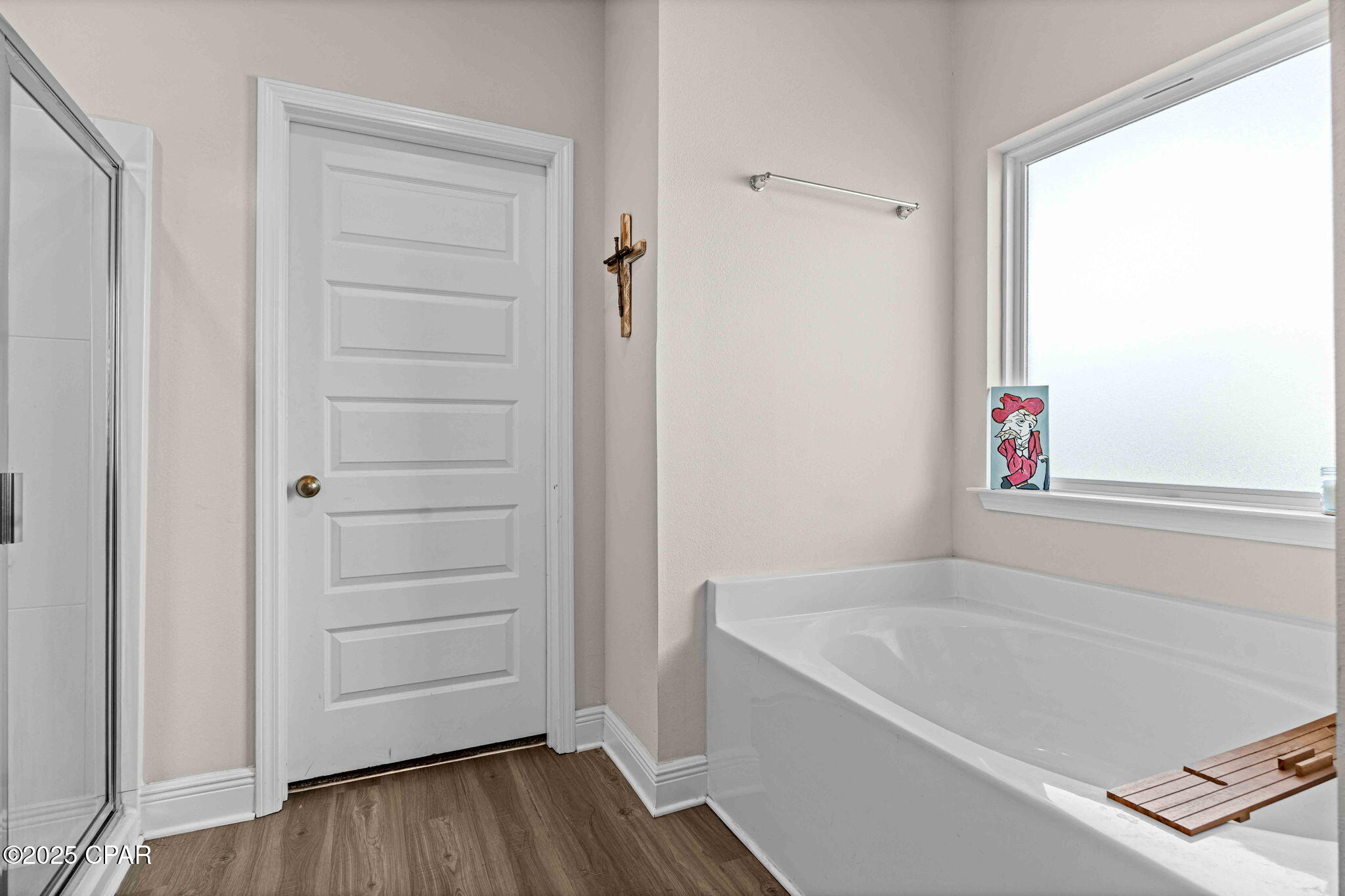 Dy6yiswlwwamxkivq9_jojnldm Elodw0efifwcaqke