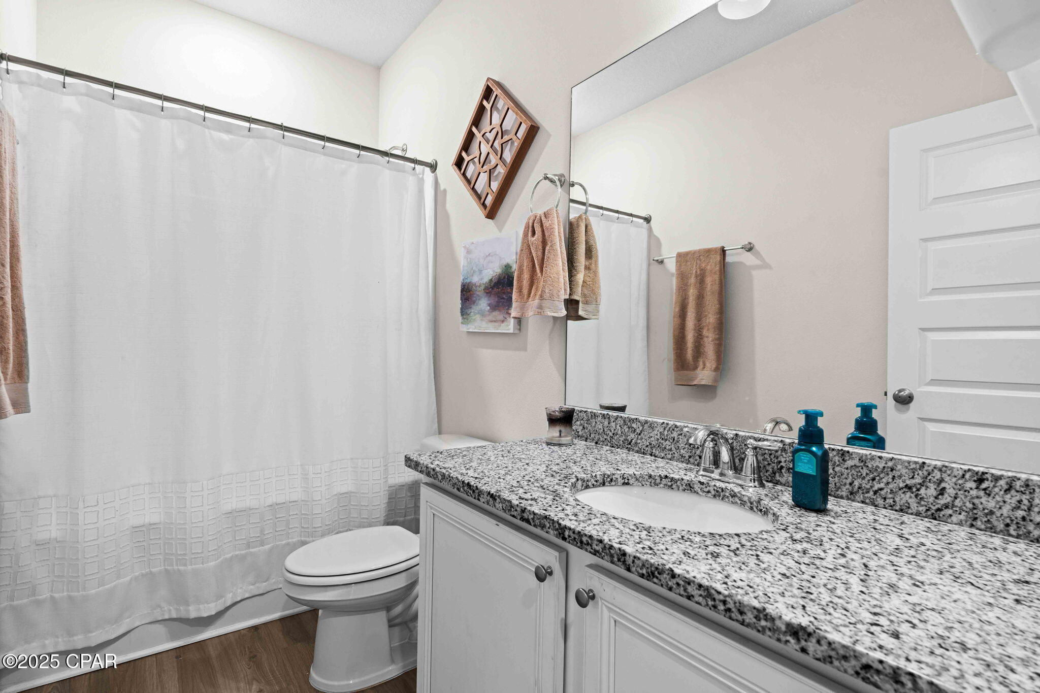 Image 44 For 100 Talbot Street